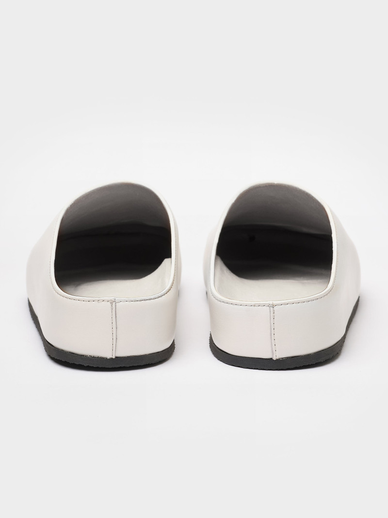 Men's Wearing Clog 5