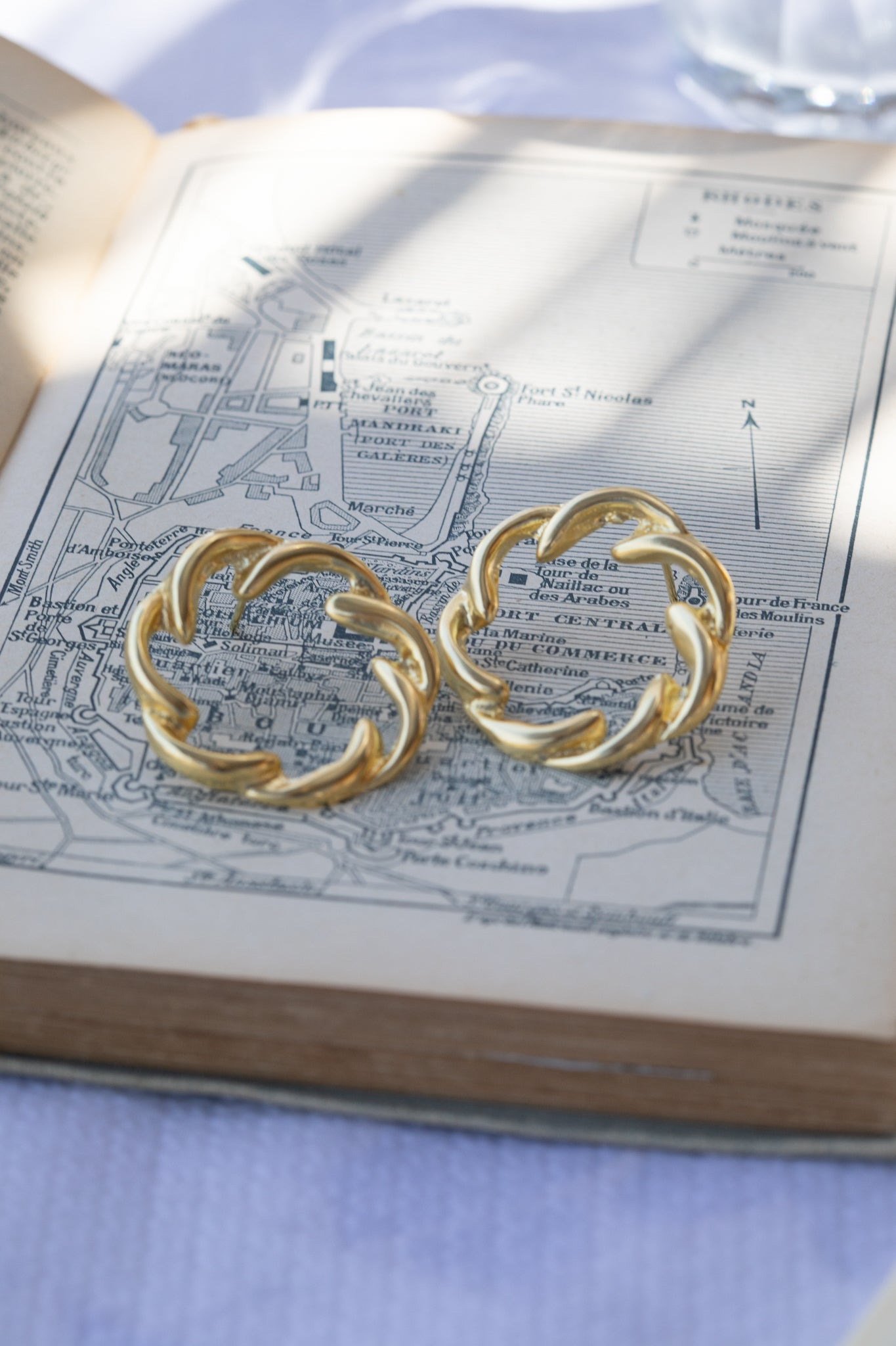 Gold Wreath Earrings - 2