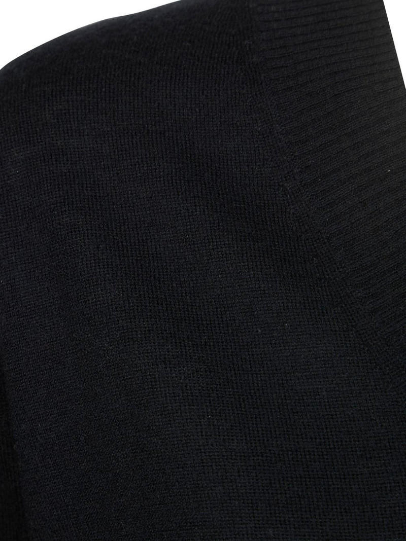 V-neck knit wool sweater 3