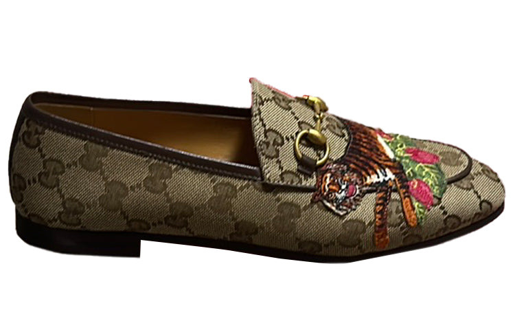 (WMNS) Gucci Embroidered Round Toe Loafer 'Beige' 687584-KY980-9763 - 3