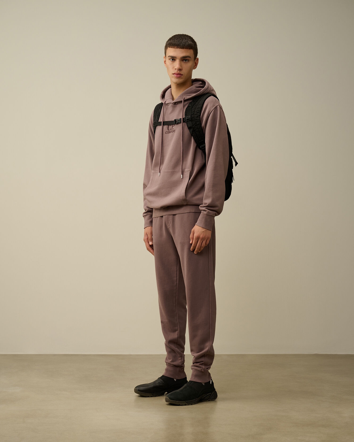 Brushed and Emerized Diagonal Fleece Cargo Sweatpants - 6