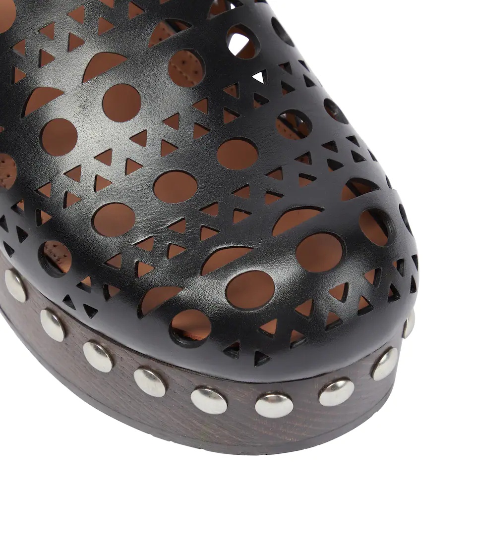 Laser-cut leather clogs - 6