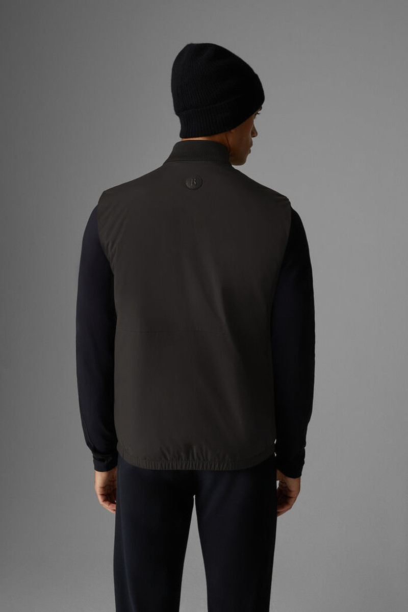 Conner Reversible waistcoat in Black 3