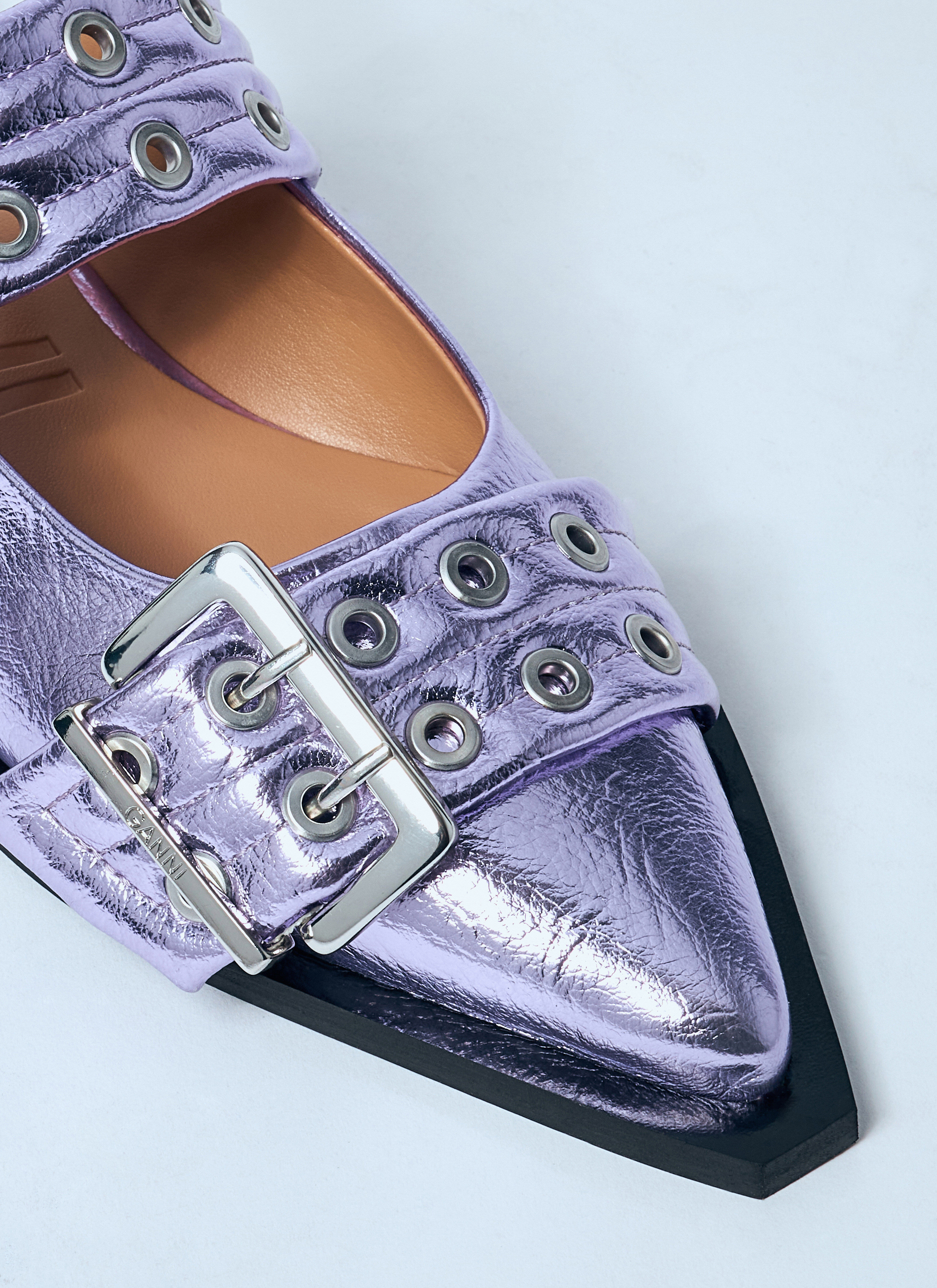 Metallic Feminine Buckle Ballerina Flats - 3