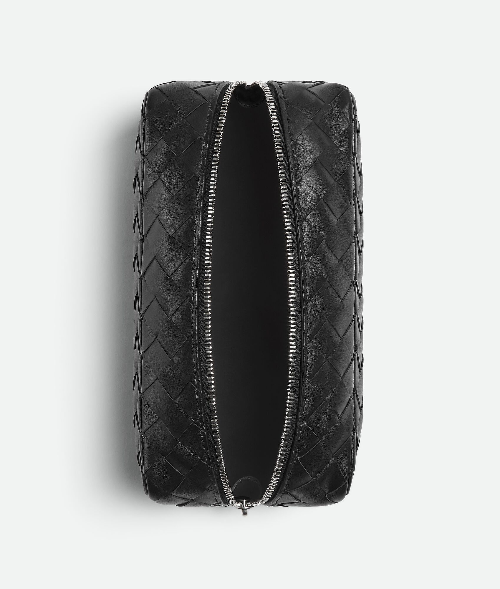 Intrecciato Large Pouch - 2