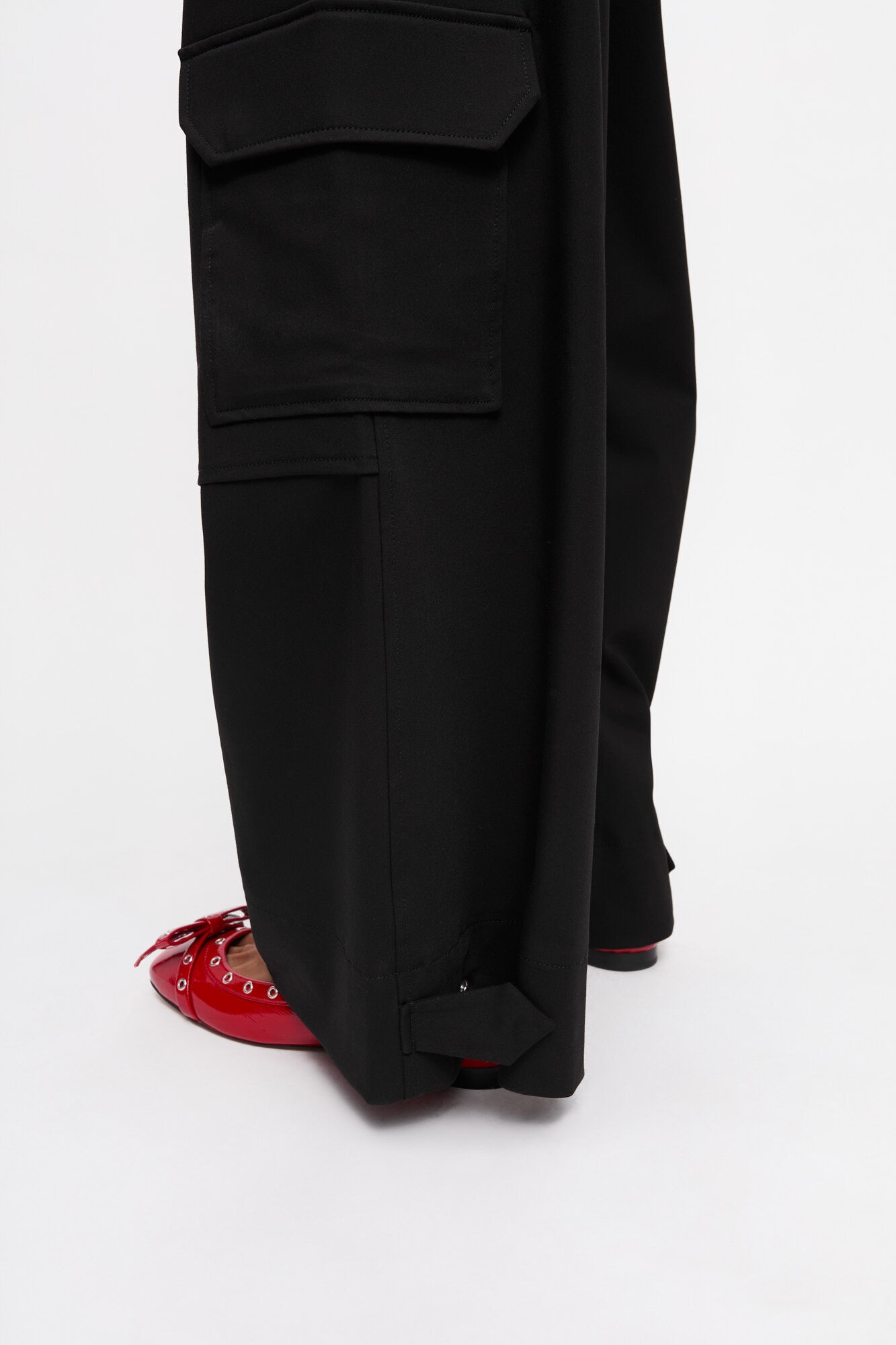 BLACK TWILL SUITING CARGO PANTS - 5