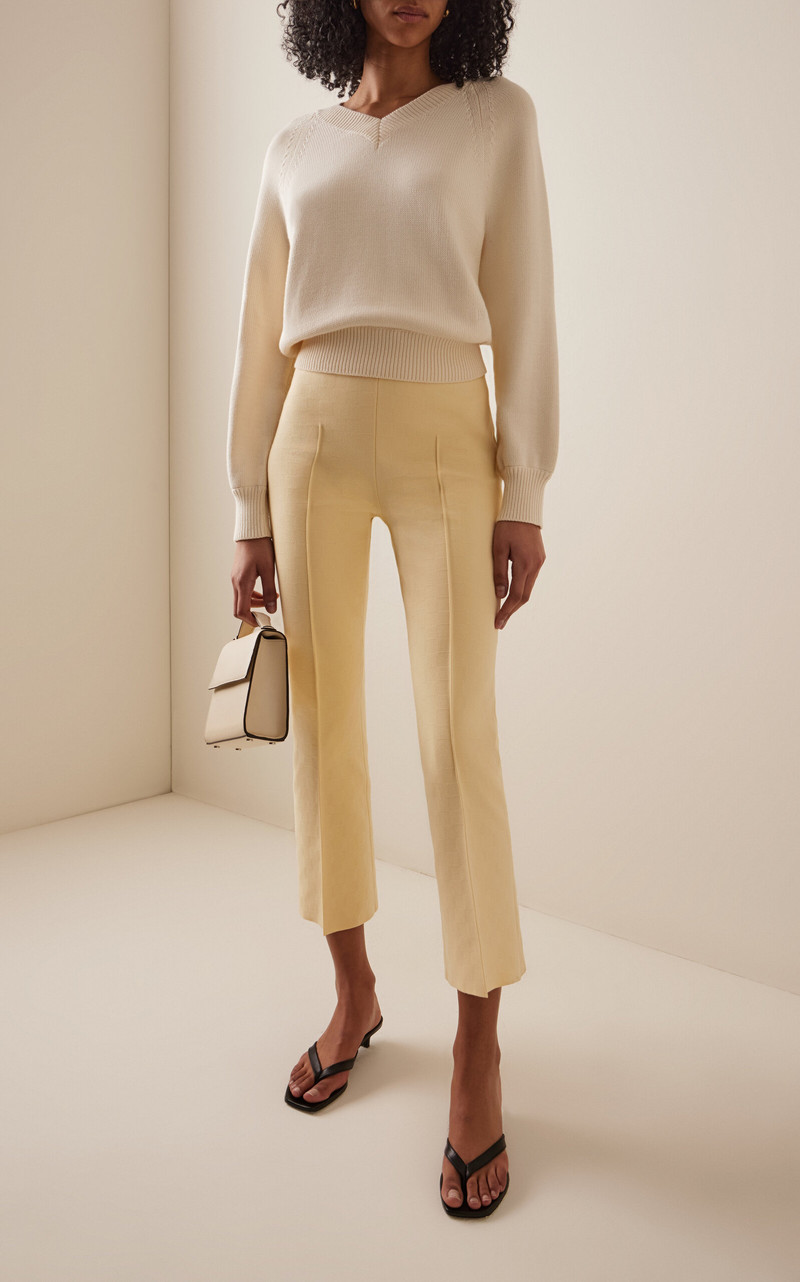 HIGH SPORT Kick Stretch-Cotton Knit Cropped Pants yellow outlook