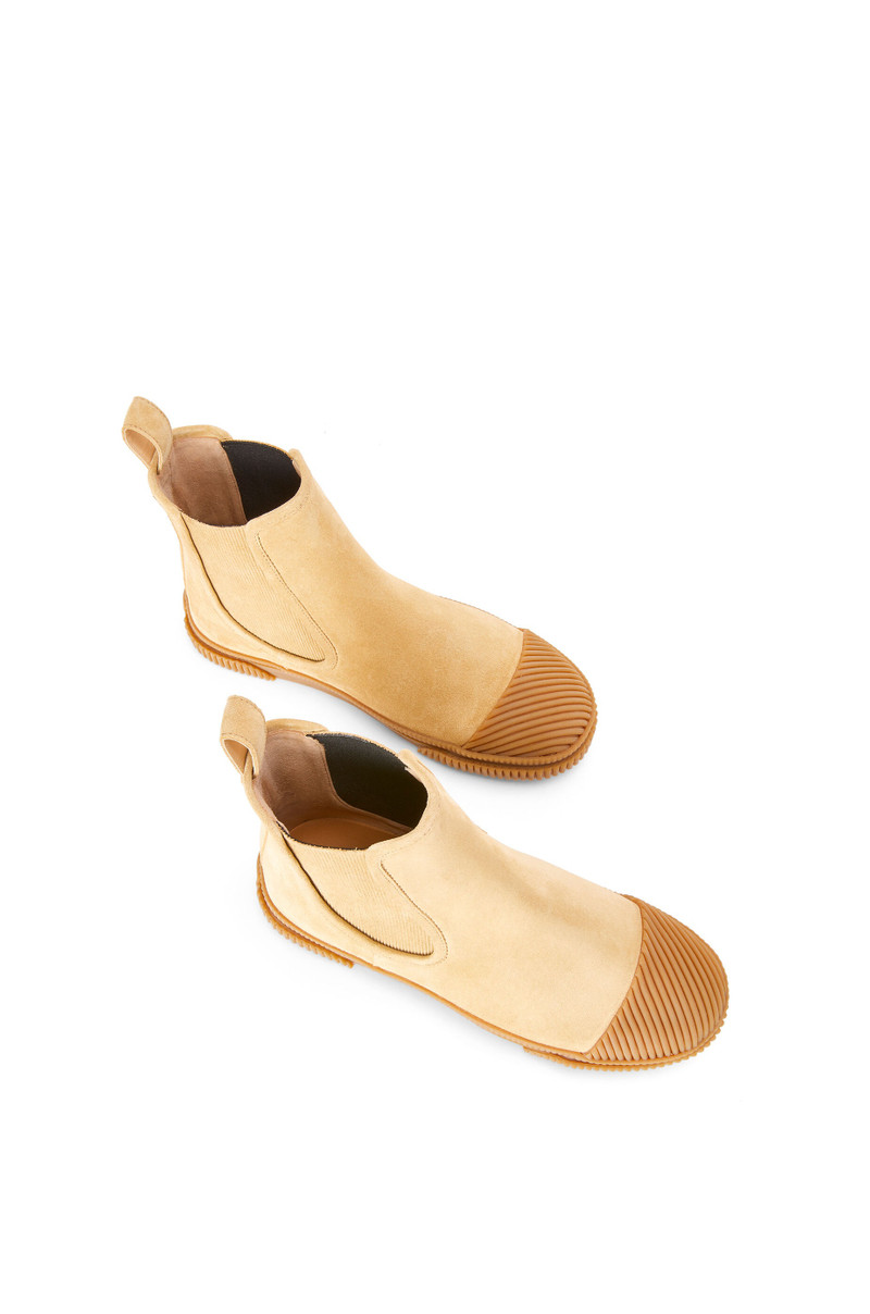 Chelsea boot in suede 3