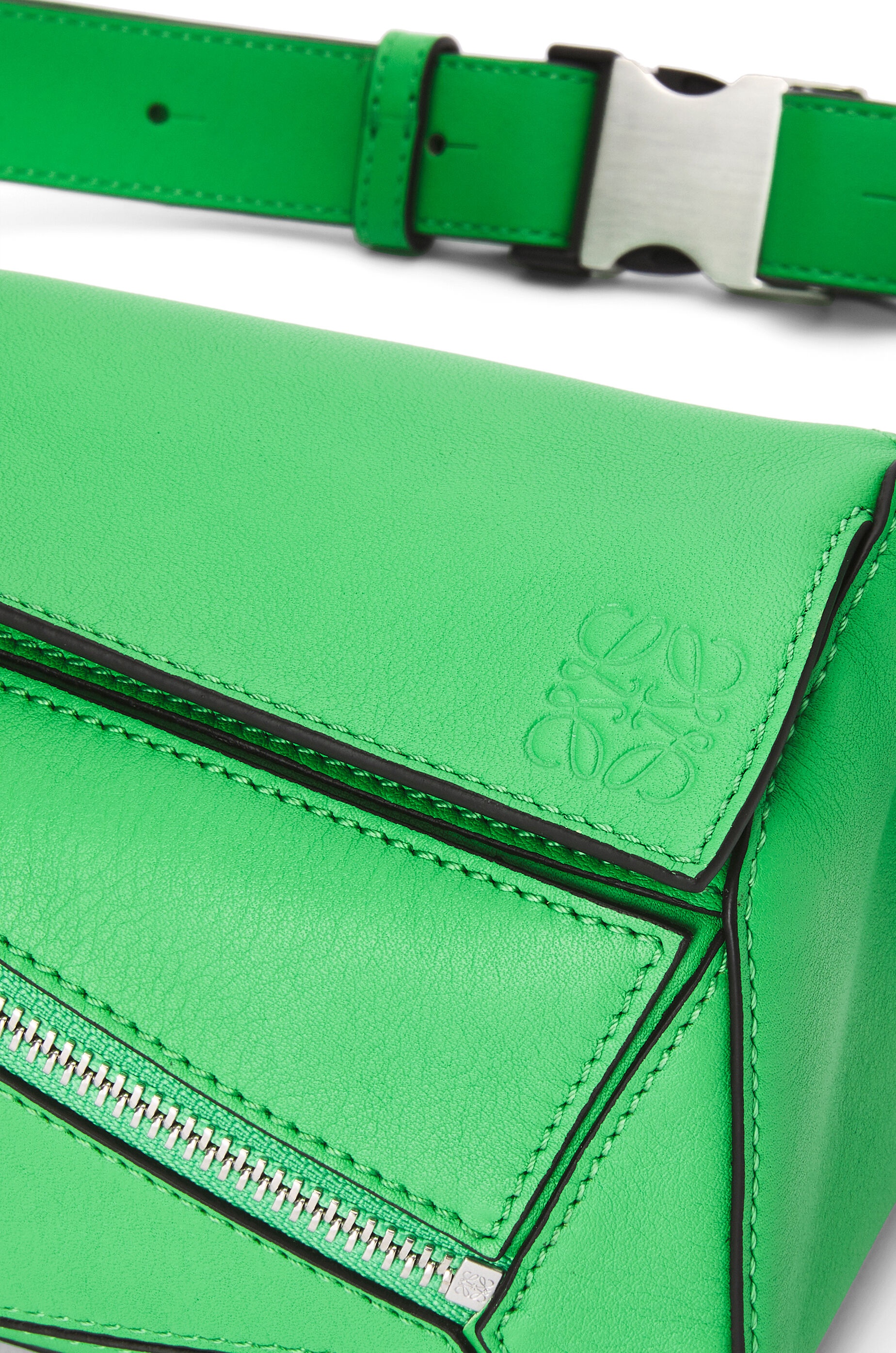 Mini Puzzle bumbag in classic calfskin - 7
