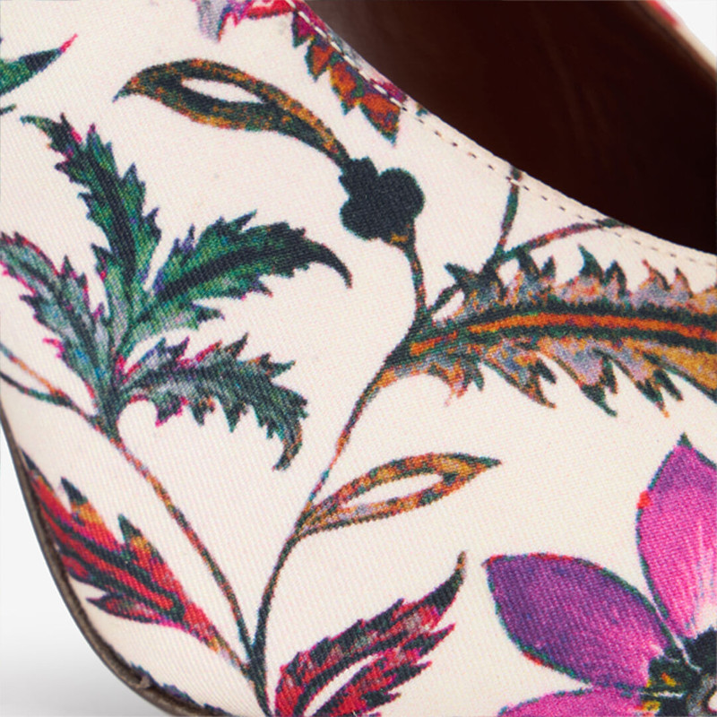 Florentine Flower Print Pump 4