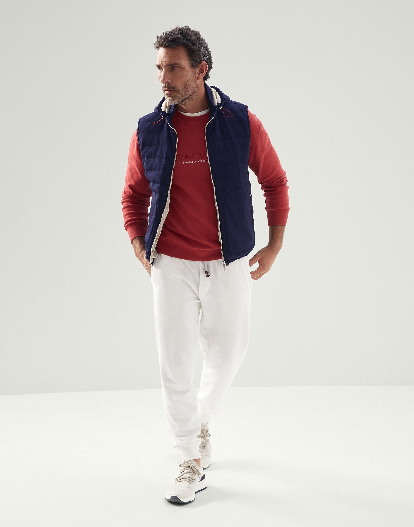 Virgin wool and cashmere knit lightweight down vest with detachable hood - 5