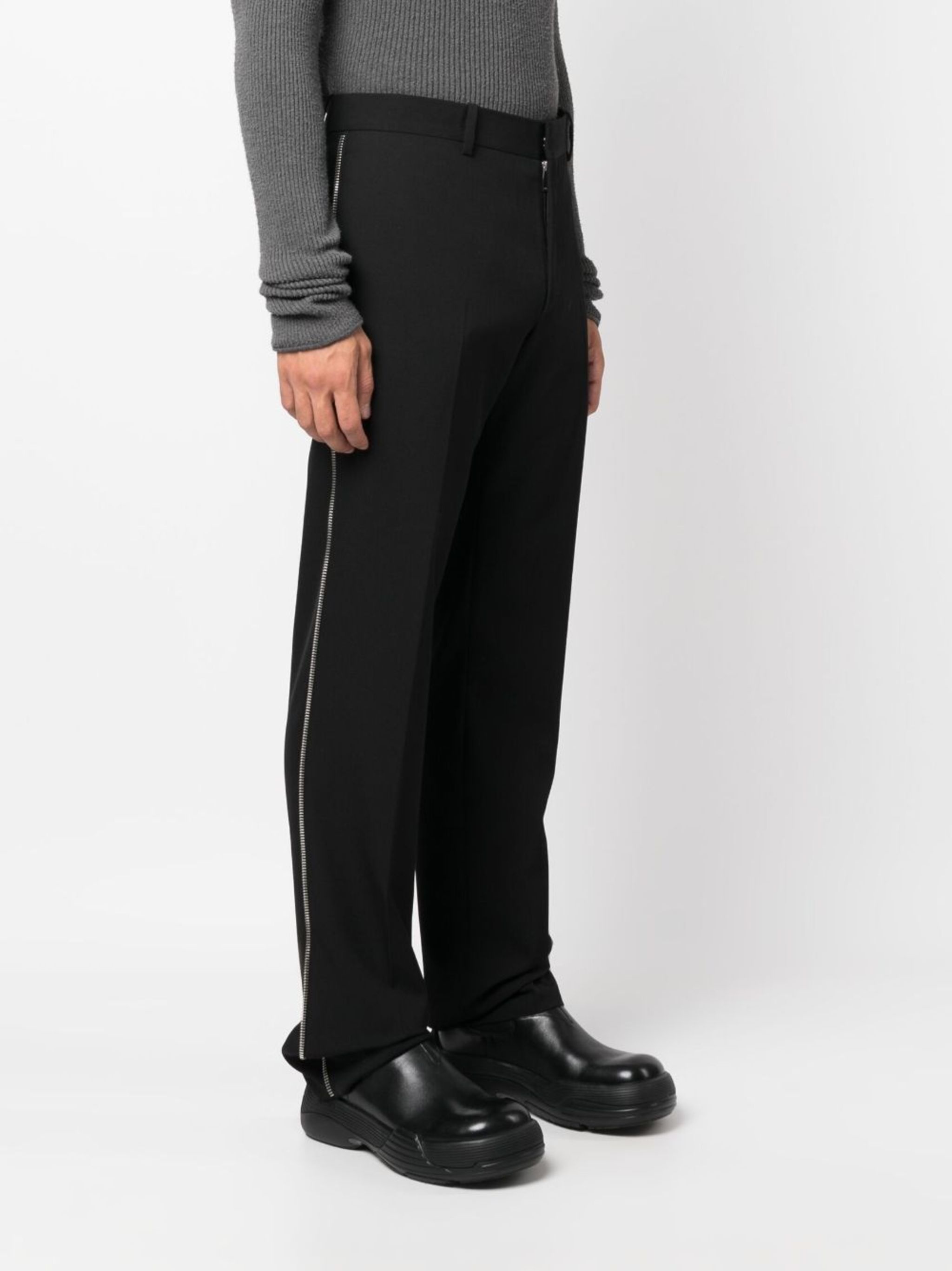 logo-embroidered straight-leg trousers - 3