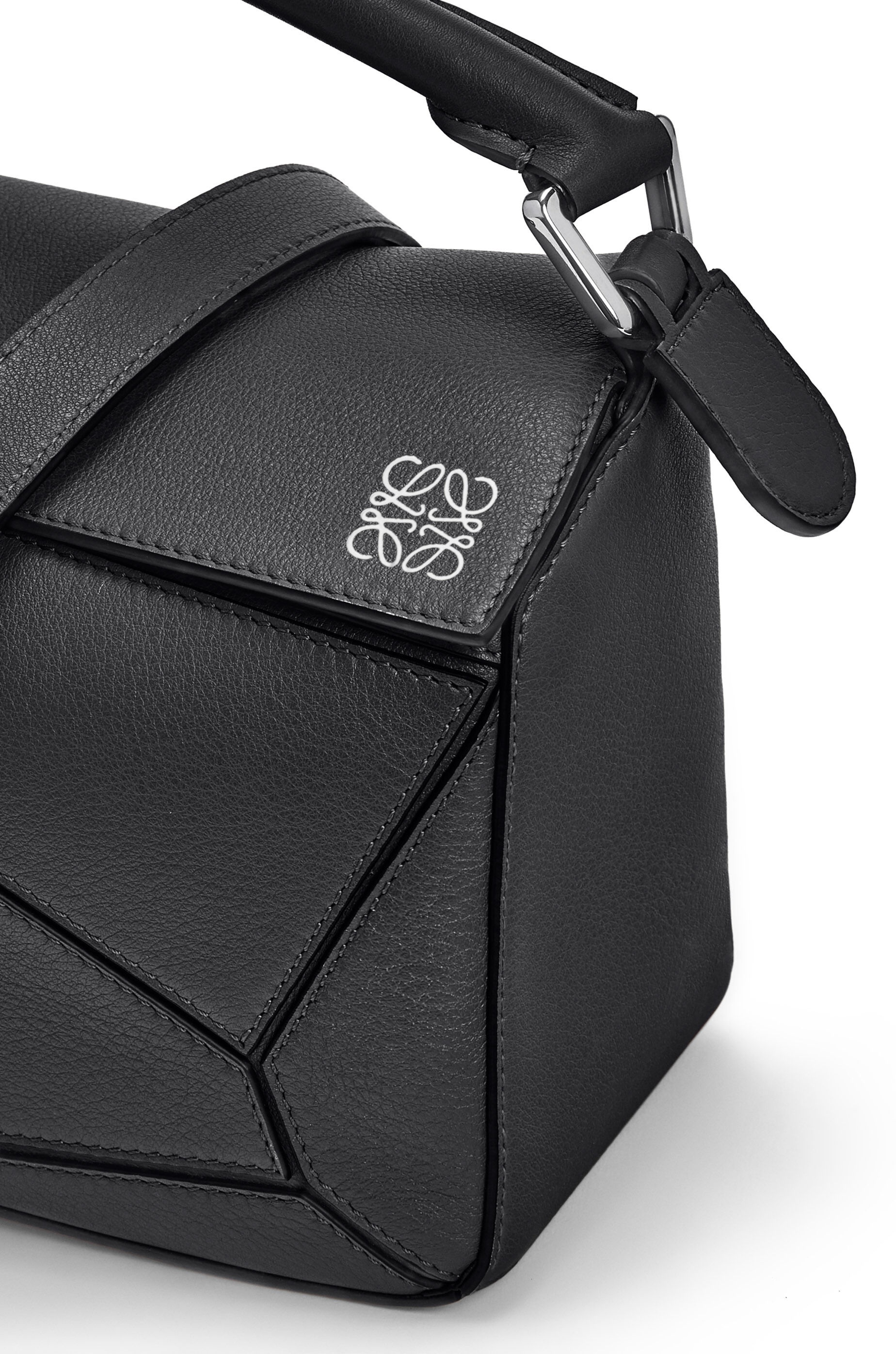 Small Puzzle bag in classic calfskin - 8