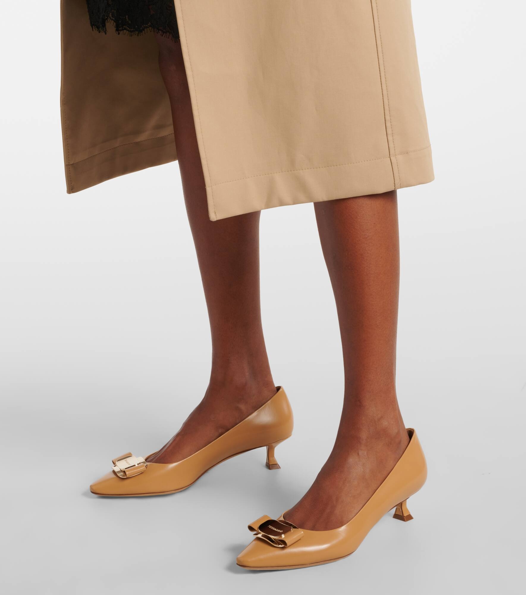 Ferragamo PUMPS＆HEELS WOMAN ZELMA 40 FERRAGAMO Zelma 40 leather pumps | mytheresa | REVERSIBLE