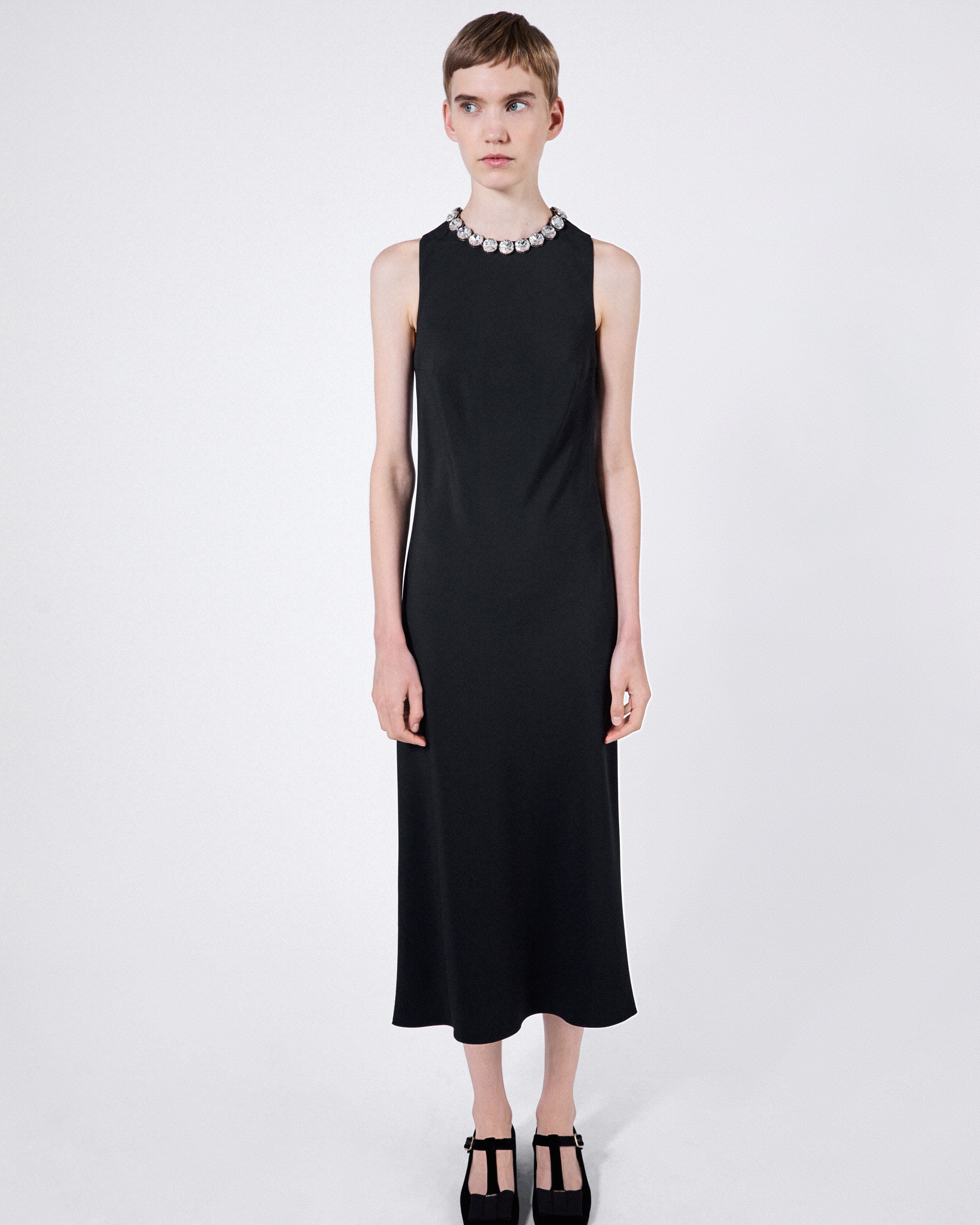 Embroidered sablé dress - 4