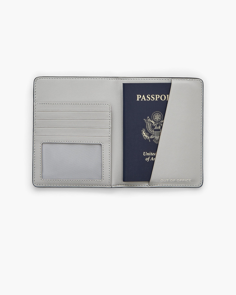 THE GRAFFITI PASSPORT CASE 4