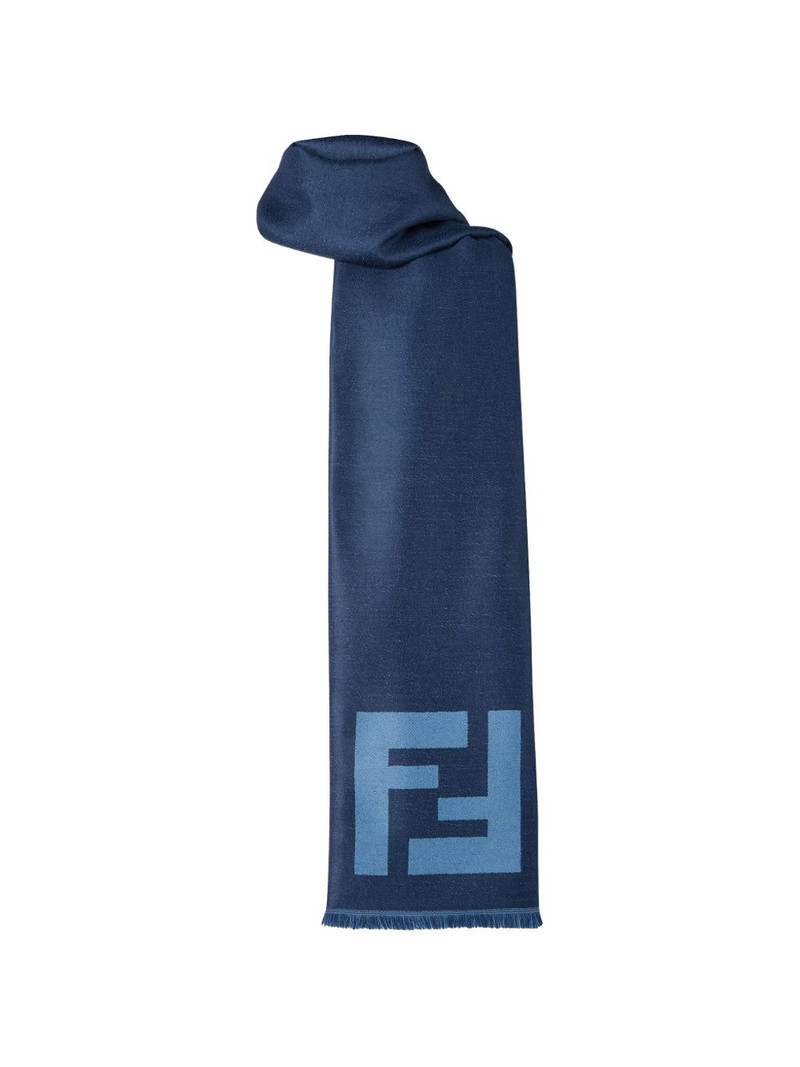 logo-detail scarf 1
