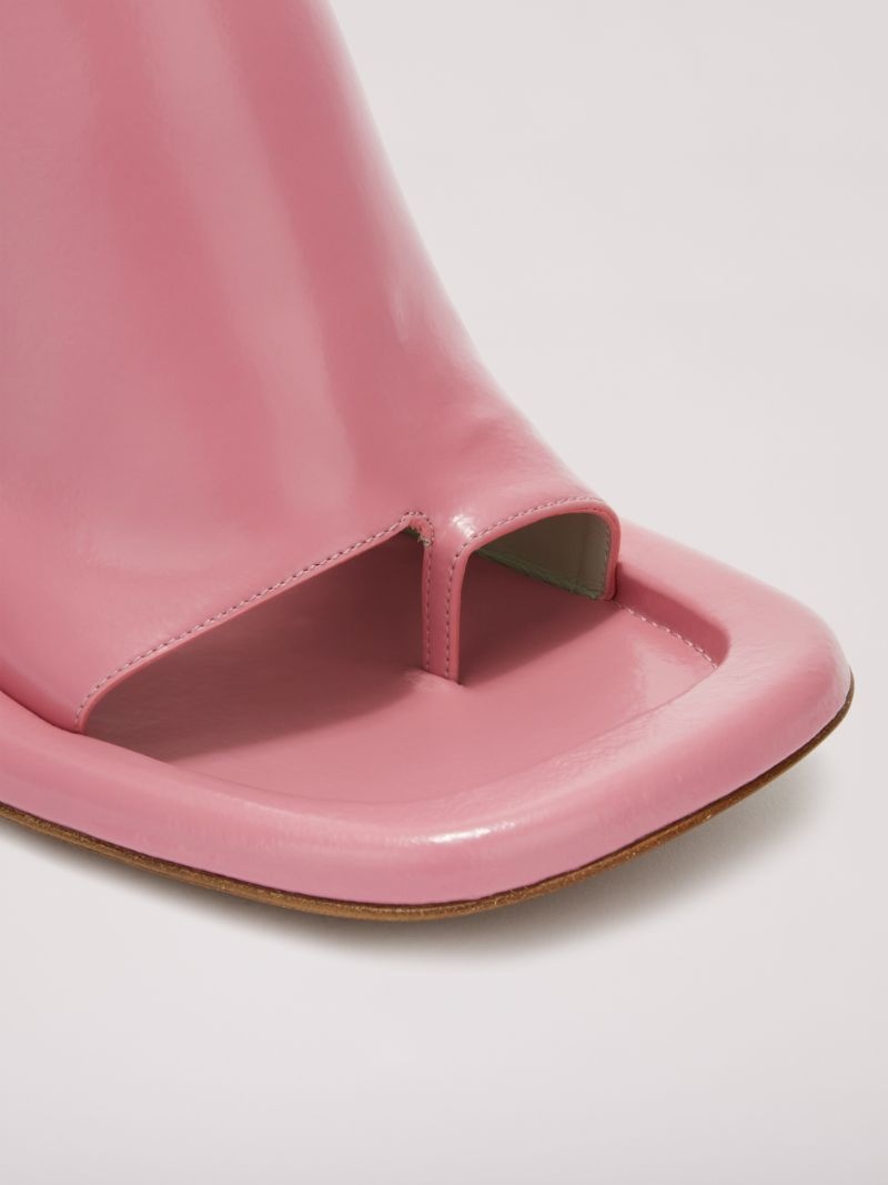 Cushion Mule - 5
