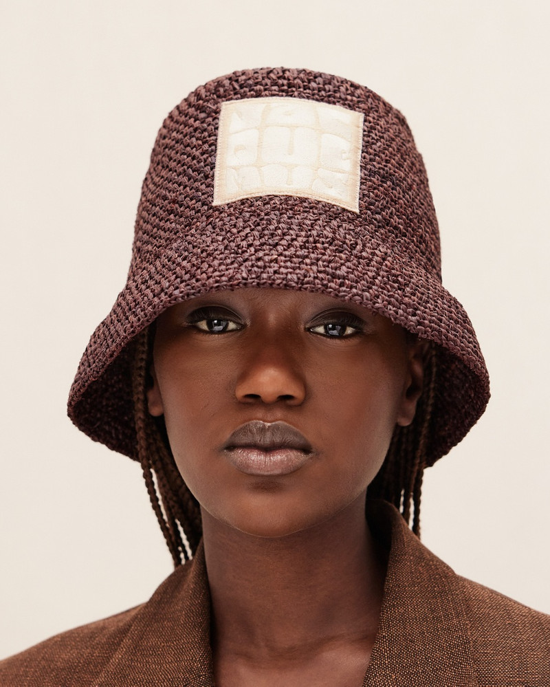 JACQUEMUS Le bob Ficiu outlook