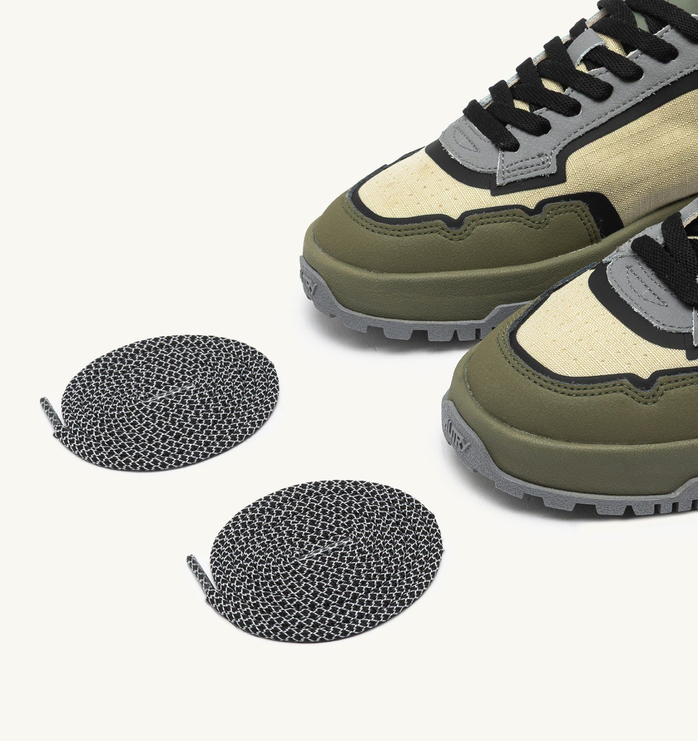 WILDPACE LOW SNEAKERS IN RIPSTOP NYLON AND LEATHER COLOR CASTLE WALL AND TITANIUM - 8