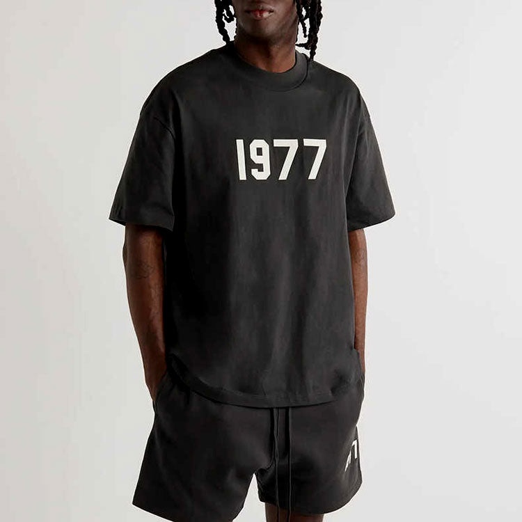 Fear of God Essentials SS22 1977 Logo Tee 'Iron' 125BT212000F - 4