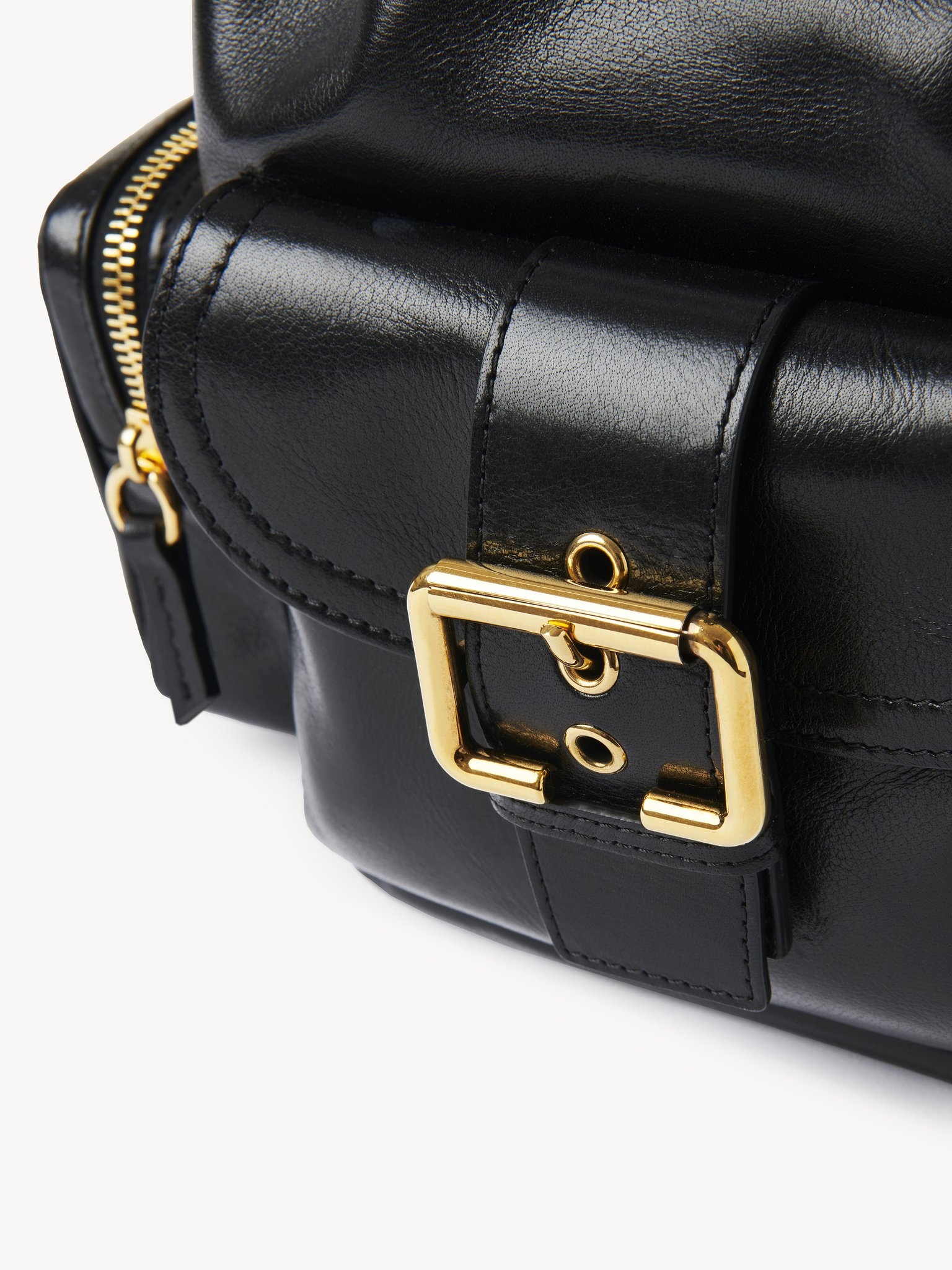 CAMERA BUCKET BAG IN SHINY LEATHER - 7