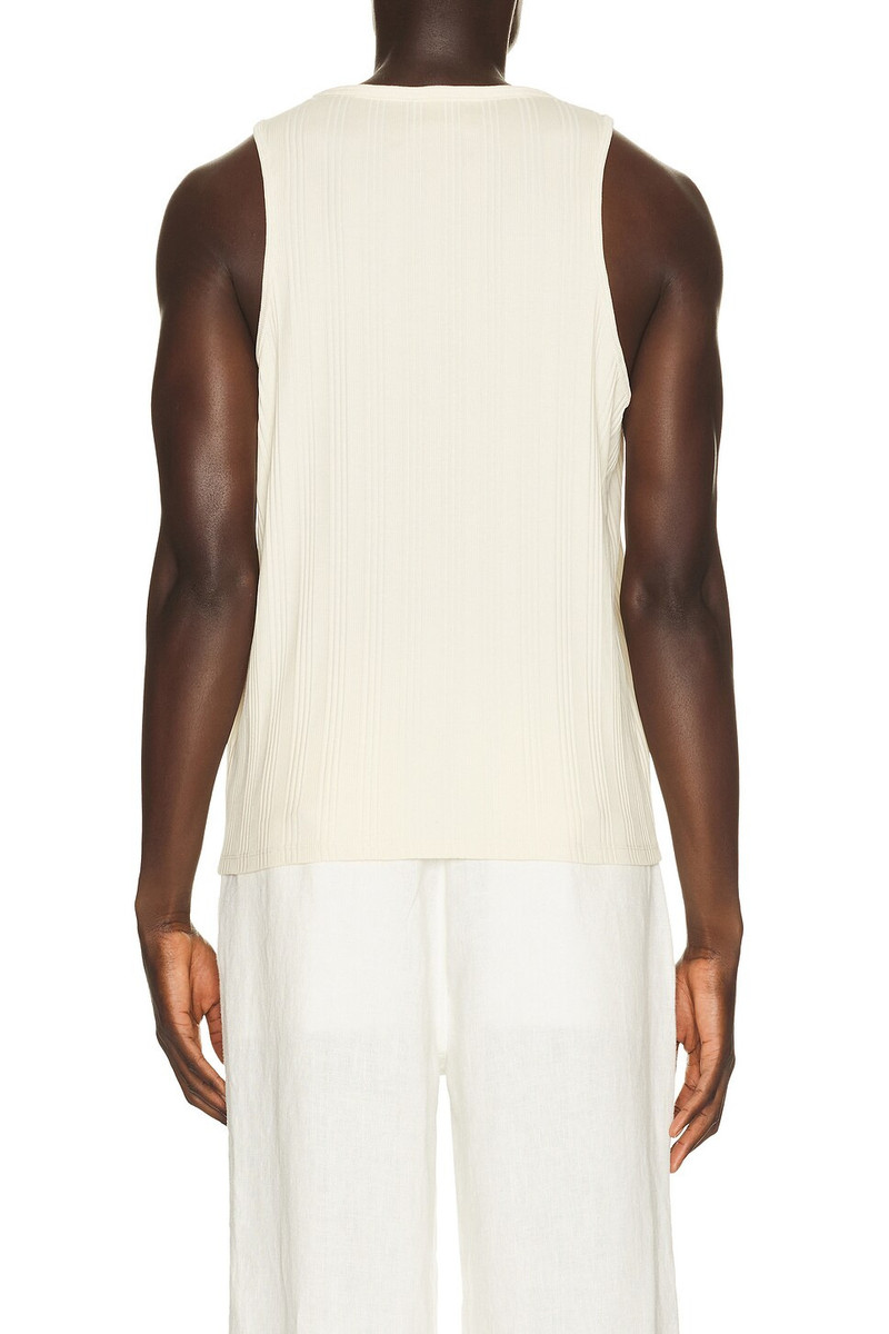 Leon Ribbed Vest 2
