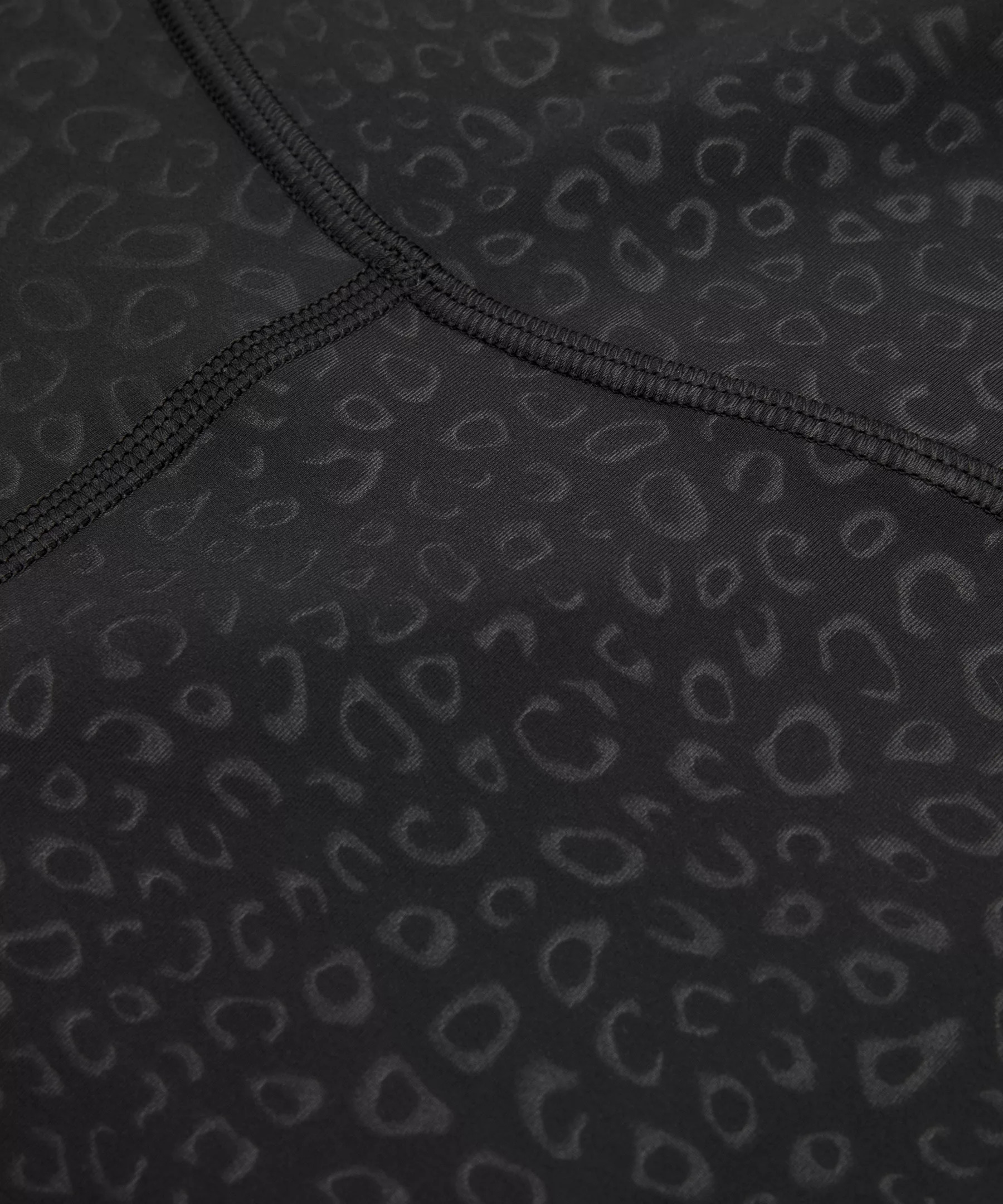 Wunder Under SmoothCover High-Rise Tight 28" - 6