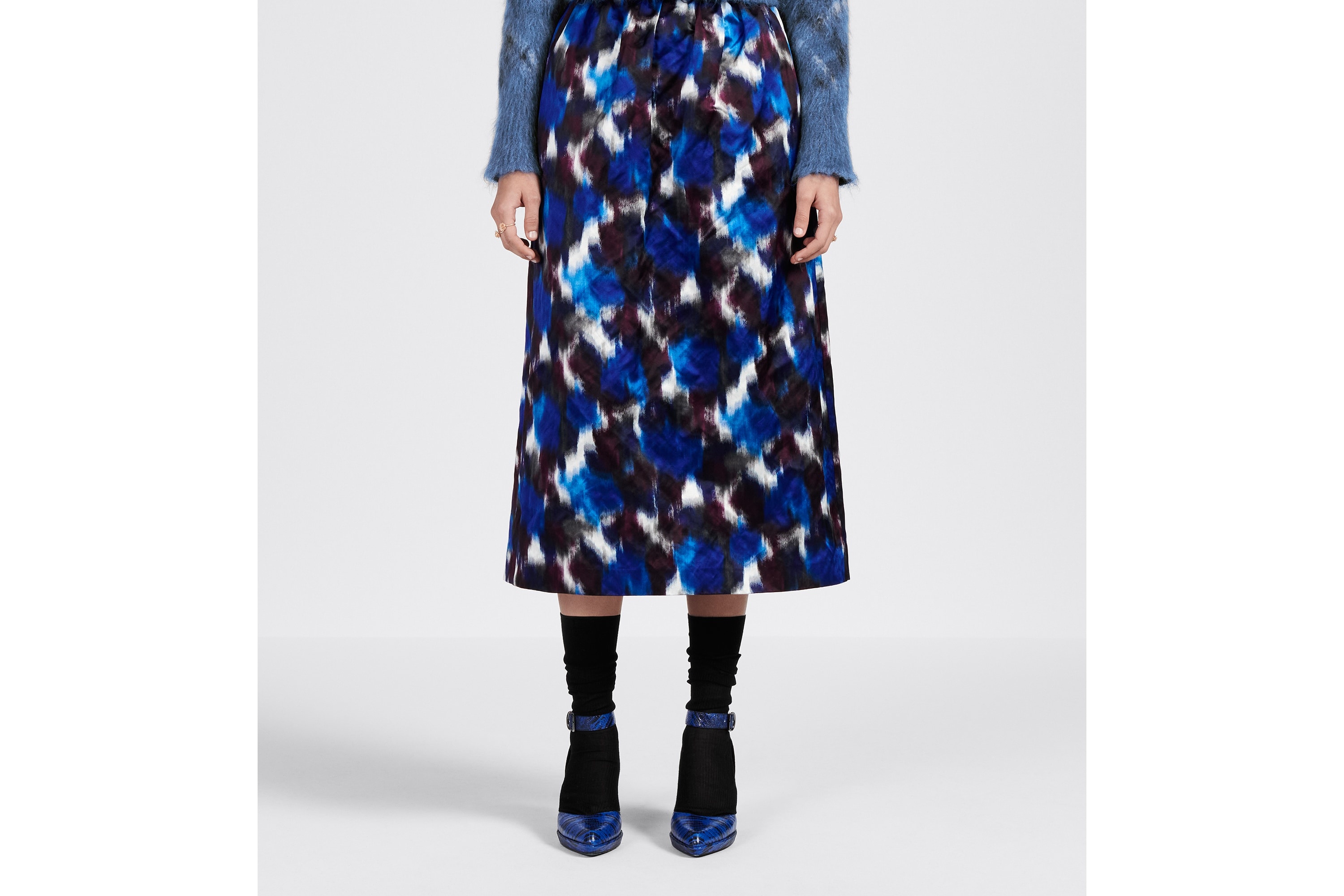 Mid-Length Straight-Cut Skirt - 9