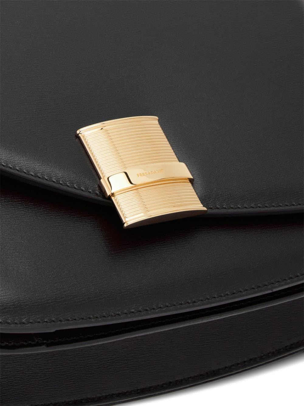 medium asymmetric crossbody bag - 4