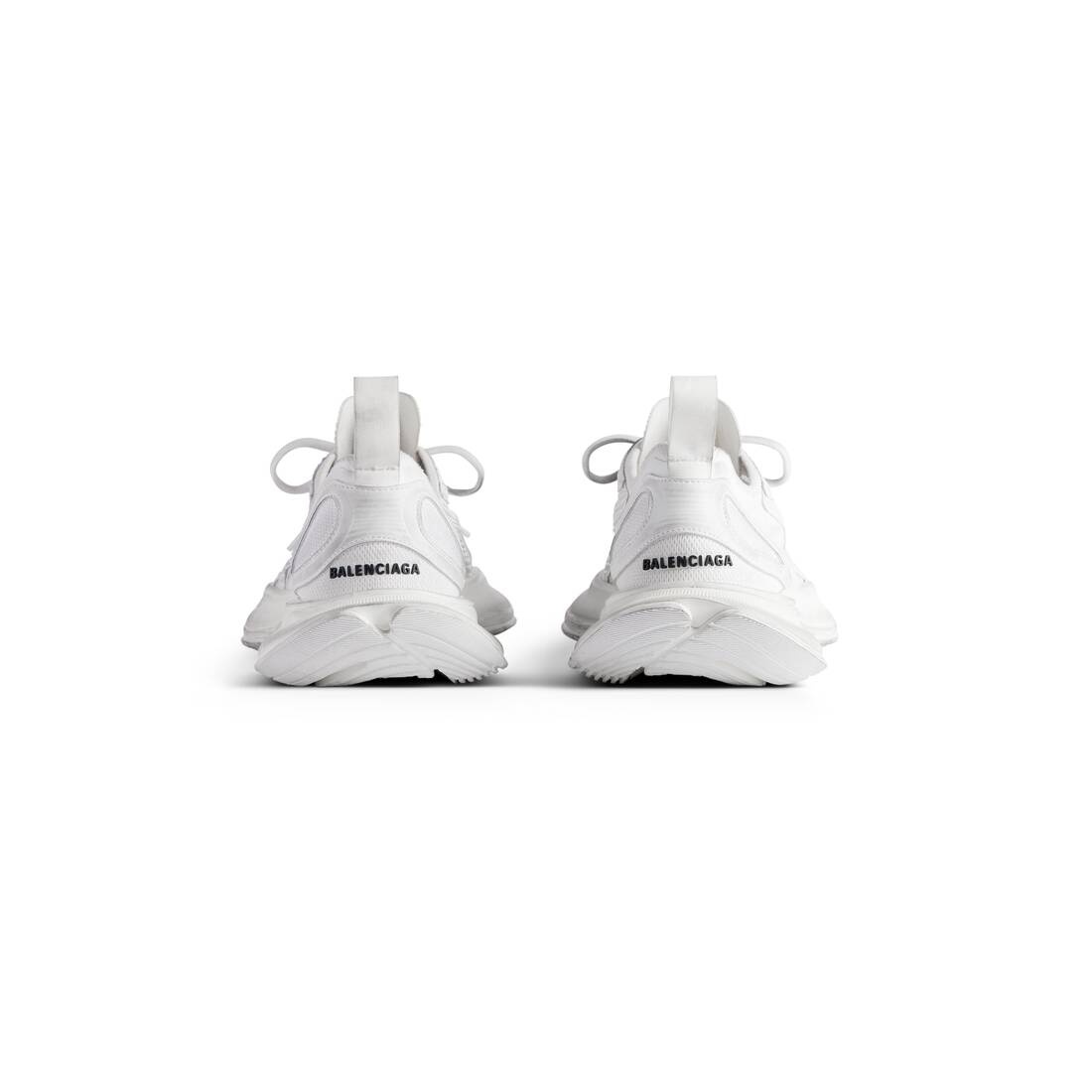 Women's Circuit Sneaker in White - 5