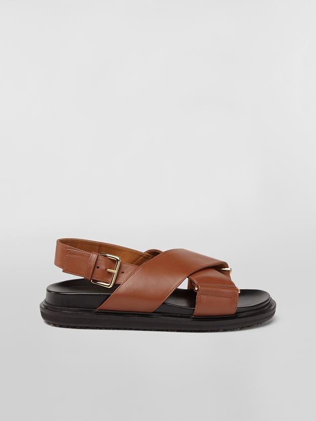 BROWN CALFSKIN CRISS-CROSS FUSSBETT - 1