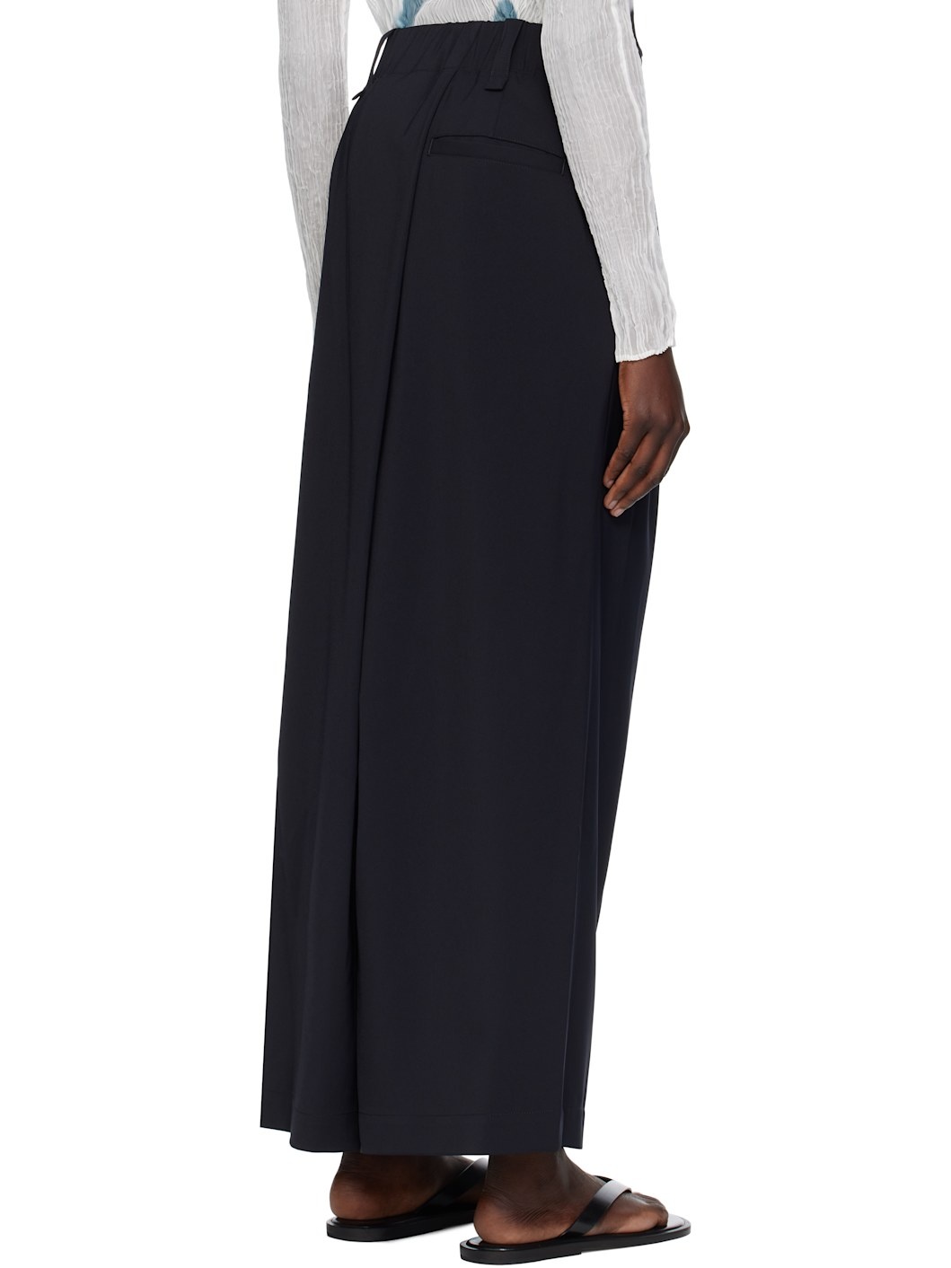 Black Round Trousers - 3