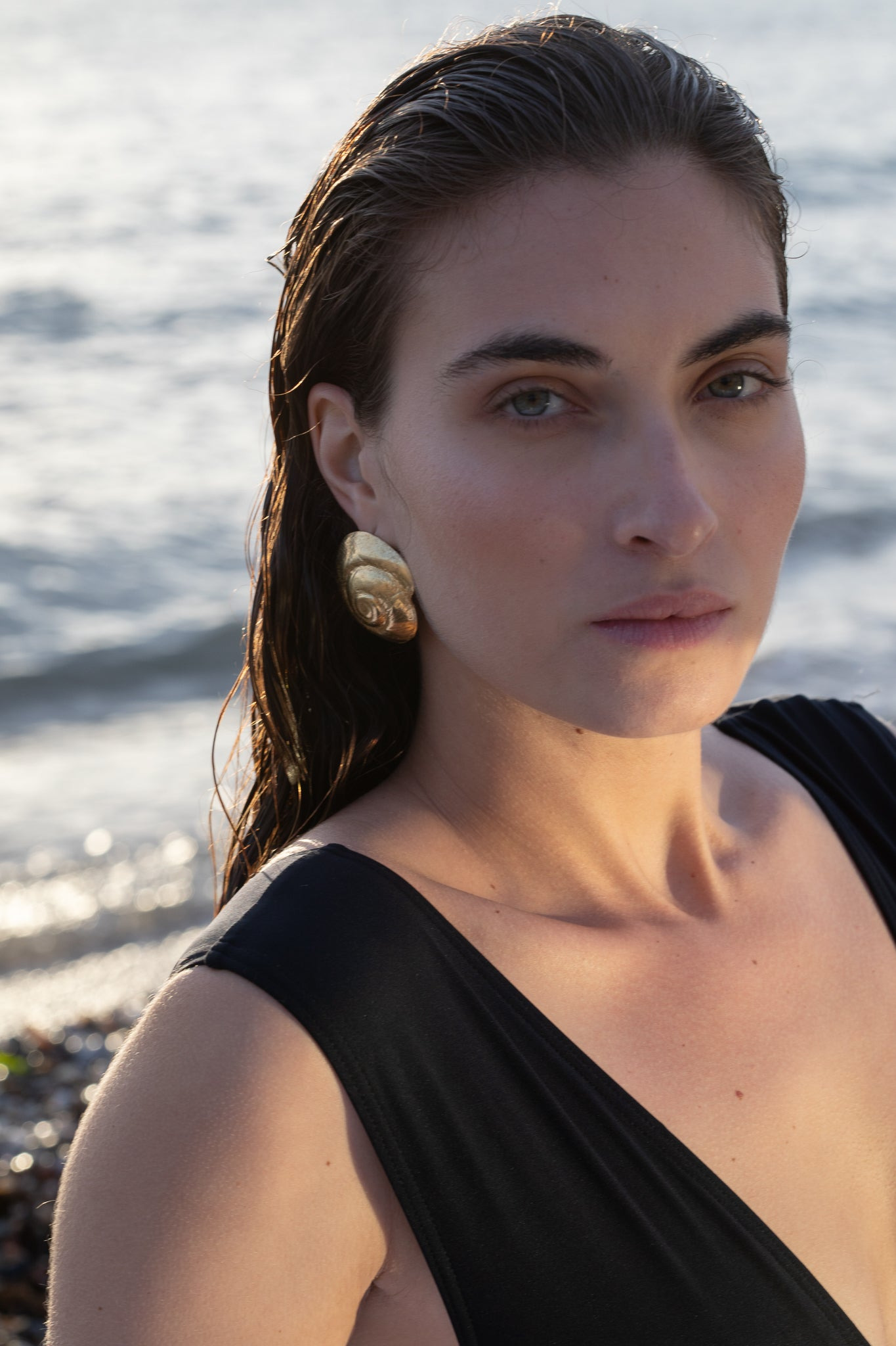 The Pearl Earrings - 3