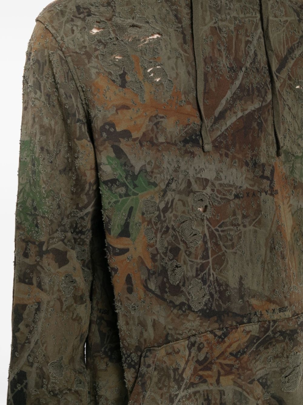 distressed-finish camouflage-pattern hoodie - 5