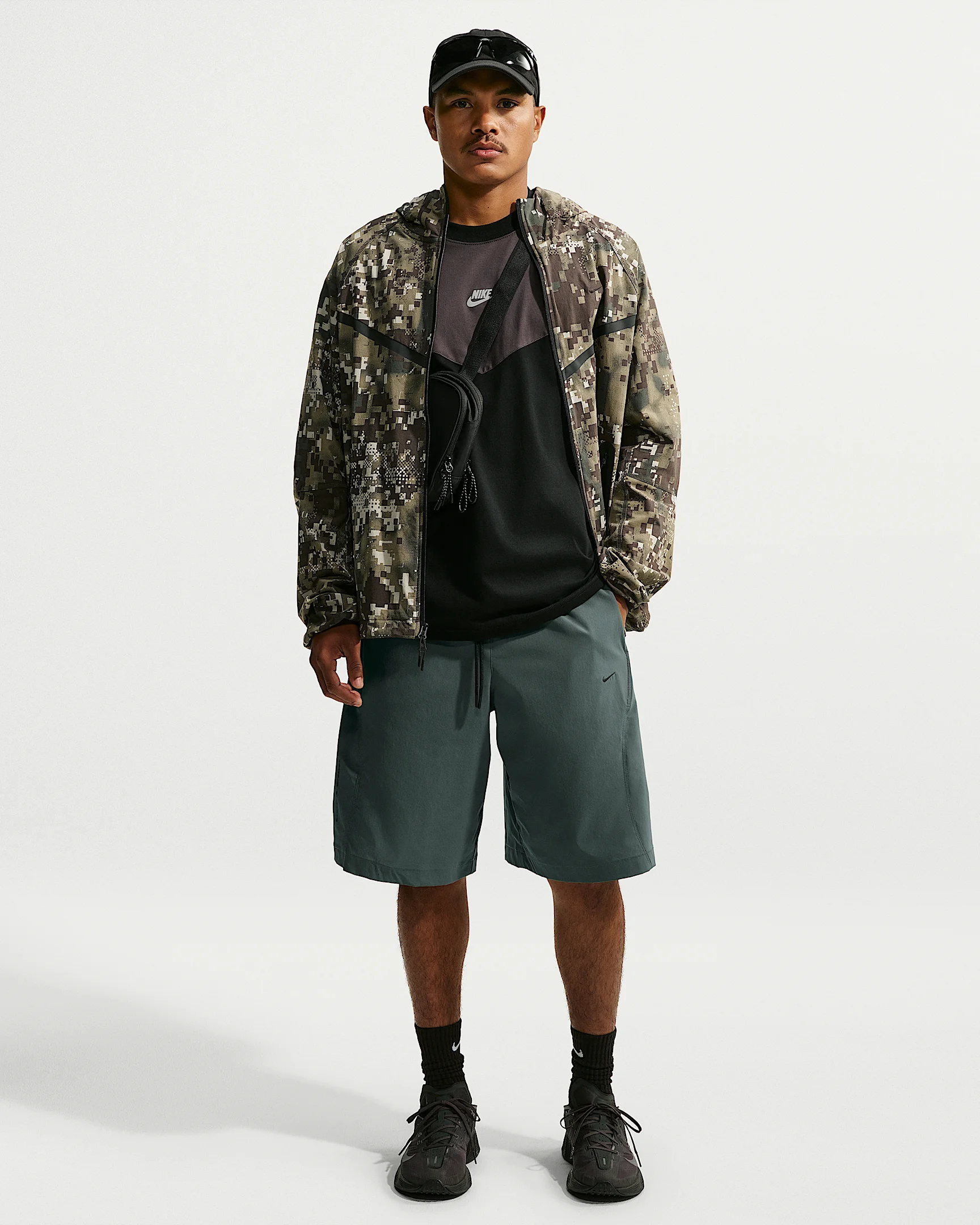 Nike Tech Helios Men's Dri-FIT Shorts - 1