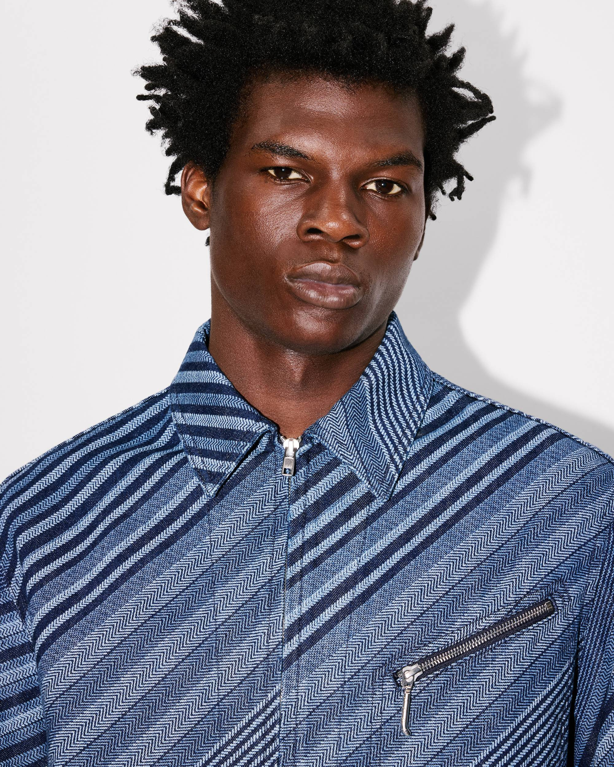 'KENZO Diagonal Stripe' zipped trucker jacket in Japanese denim - 6