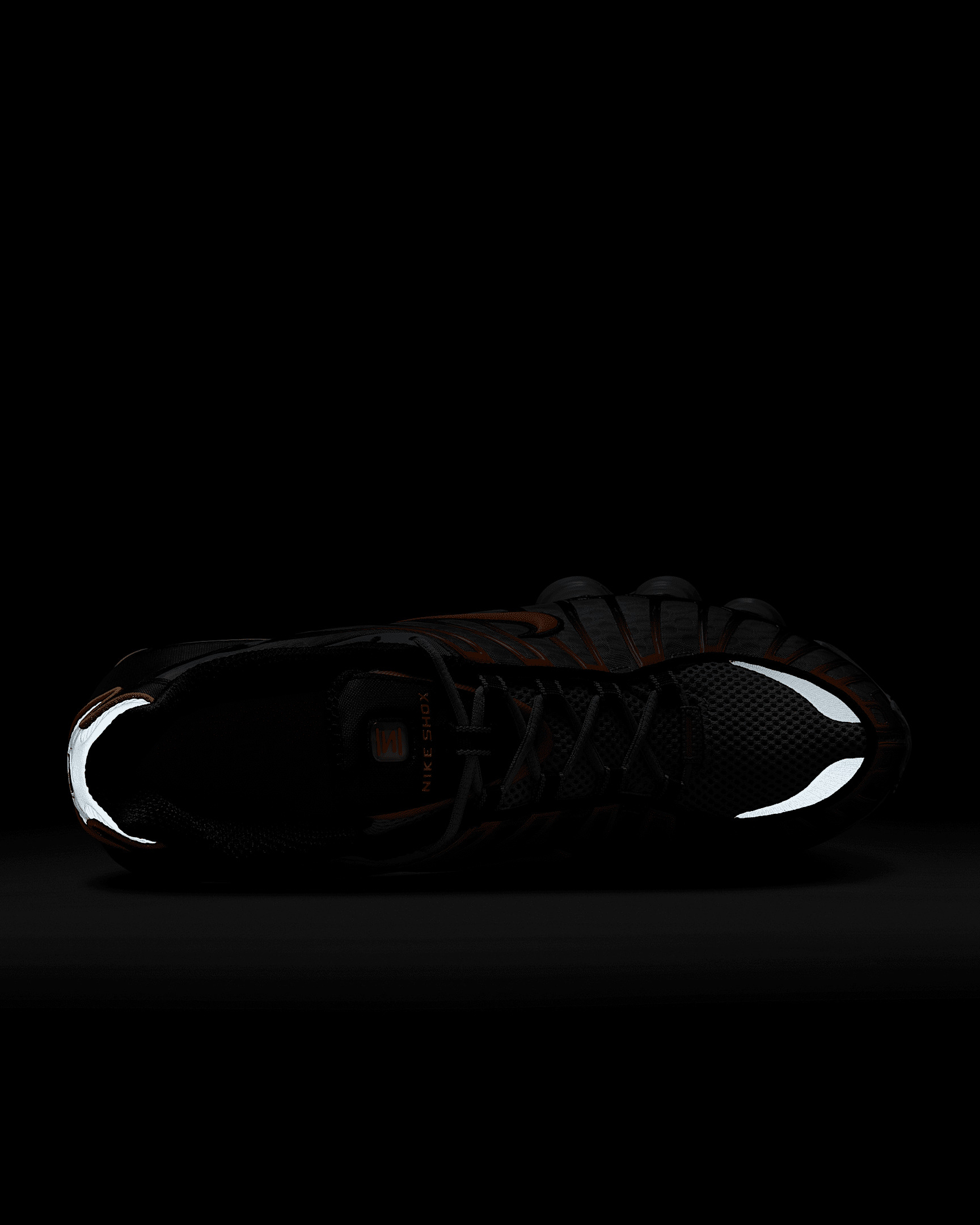 Nike Shox TL Men's Shoes - 9