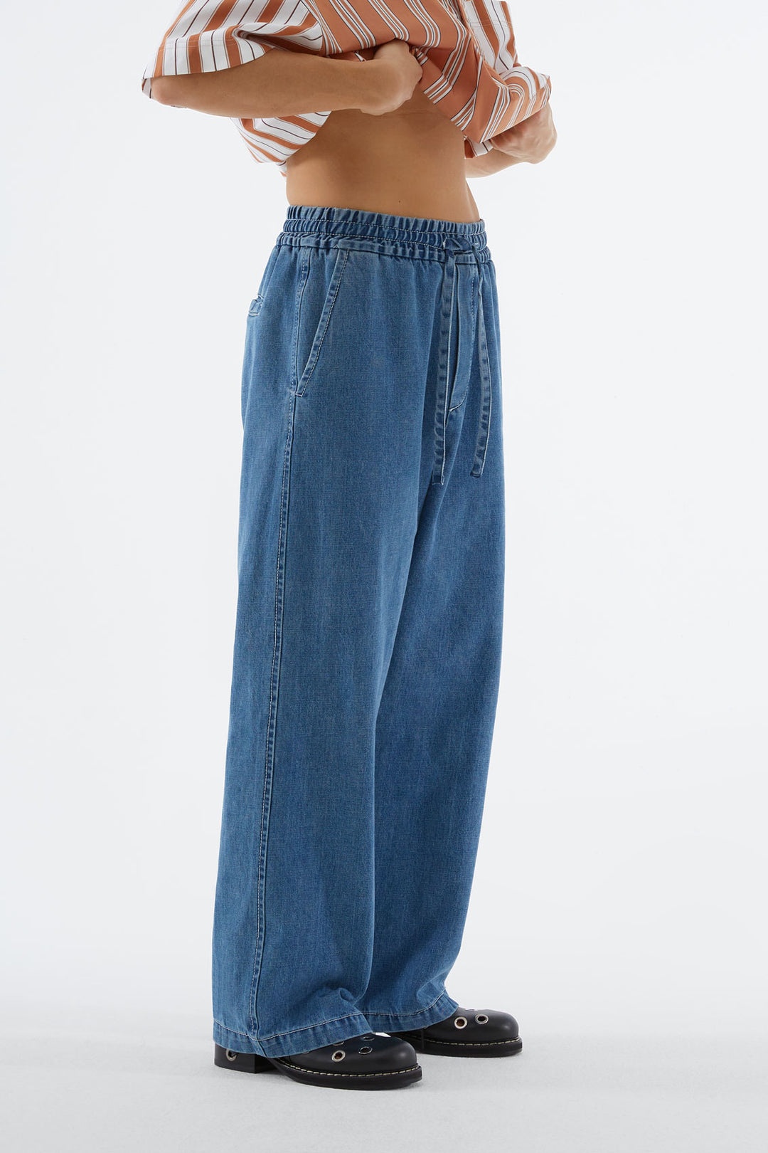 ELASTIC WASHED DENIM PANTS - 2