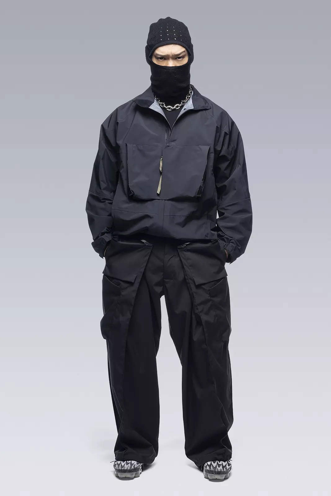 J96-GT 3L Gore-Tex Pro Jacket Black - 1