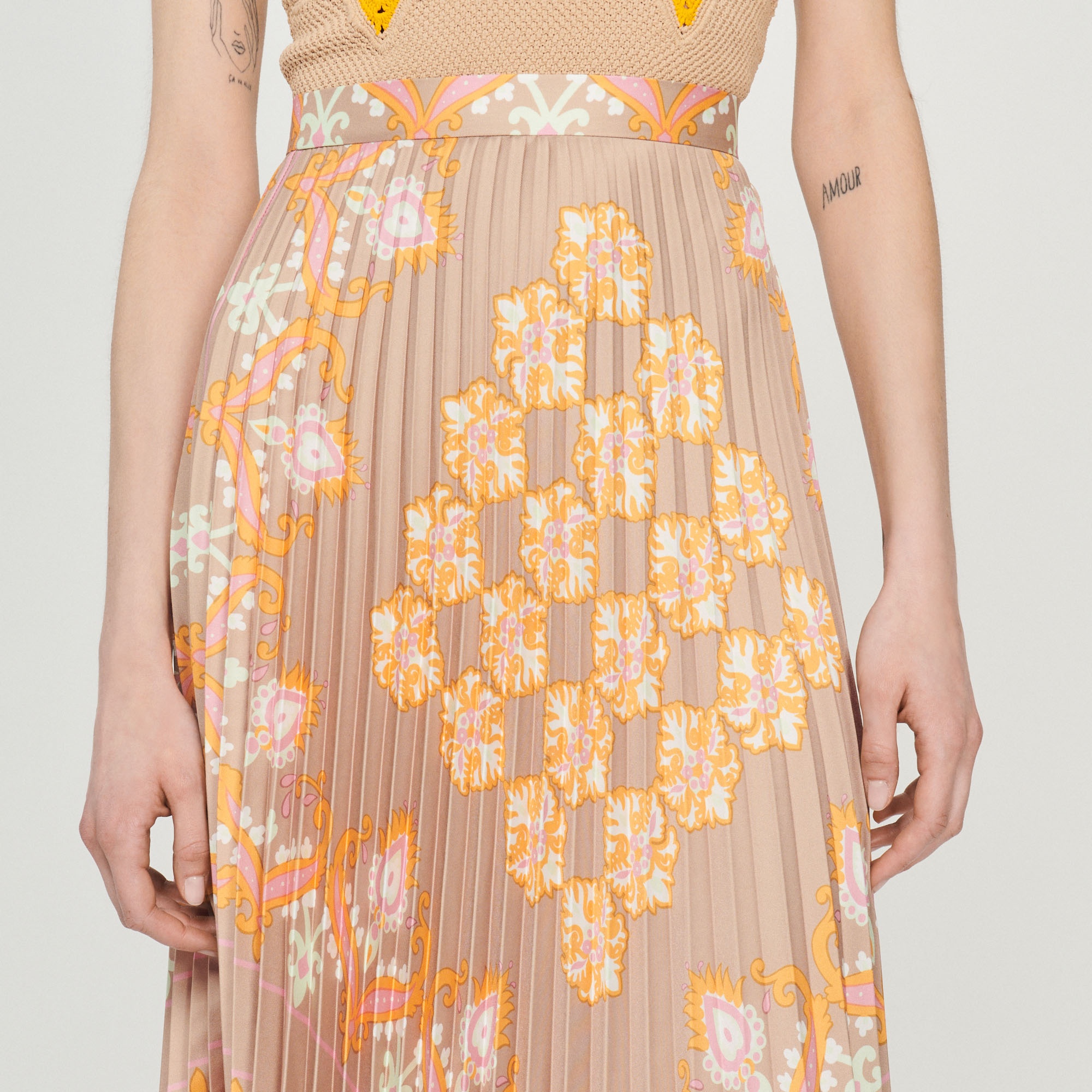 Long printed skirt with pleats - 4