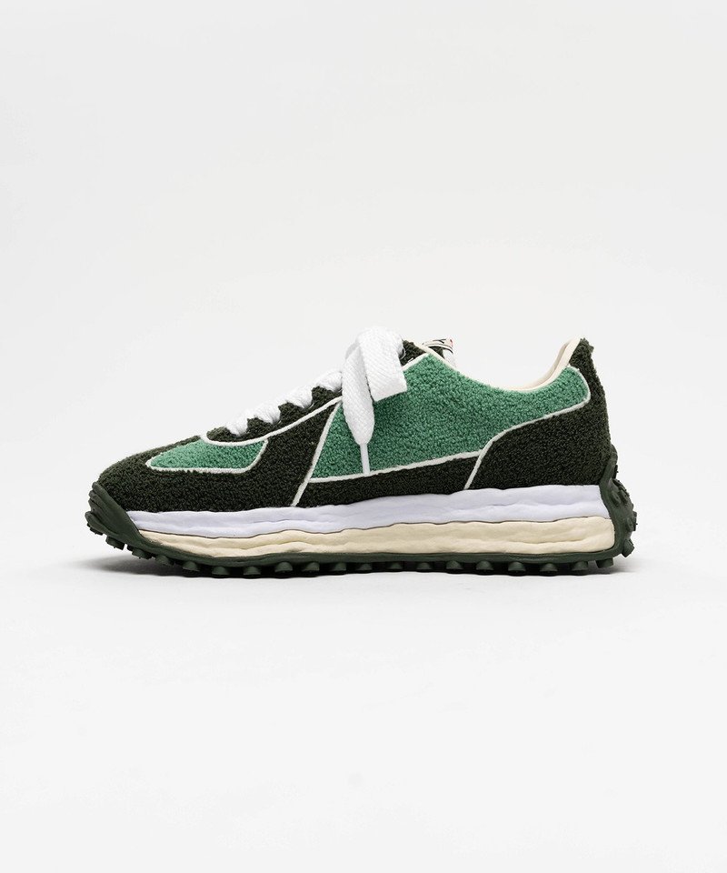 "LARRY" OG Sole Chenille Embroidey Canvas Low-top Sneaker 15