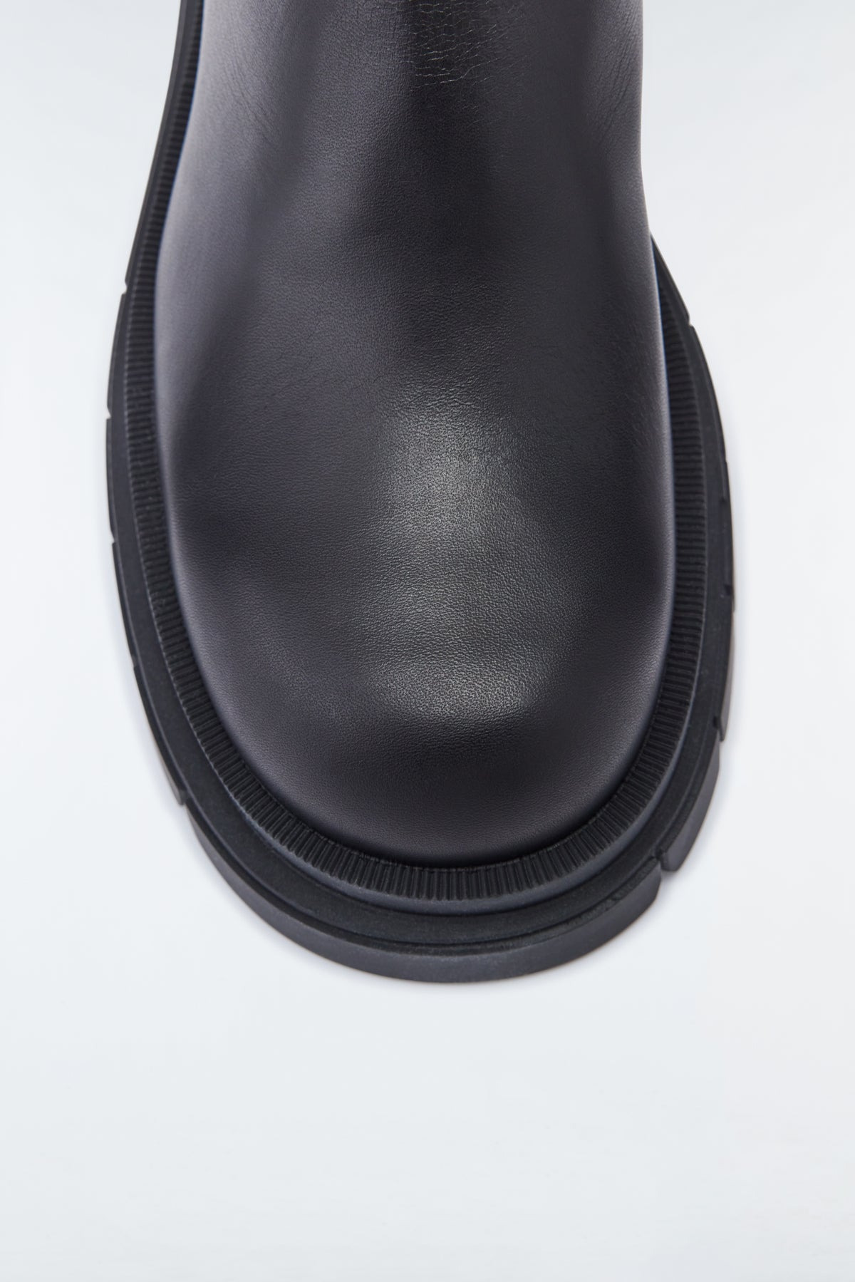 STORM shearling-lined (R) Leather Chelsea boot for men - 6