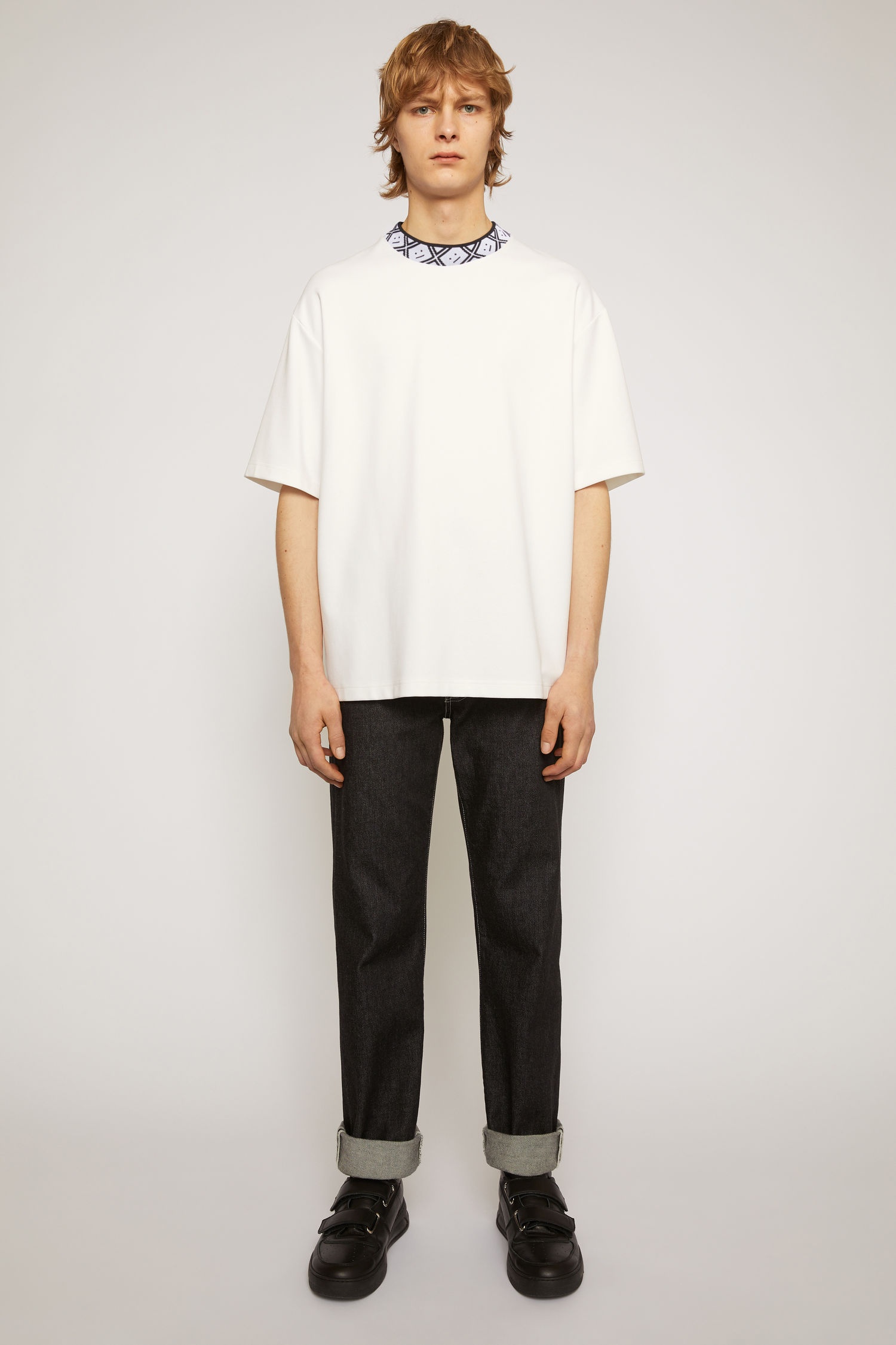 Face motif mock neck t-shirt optic white - 2