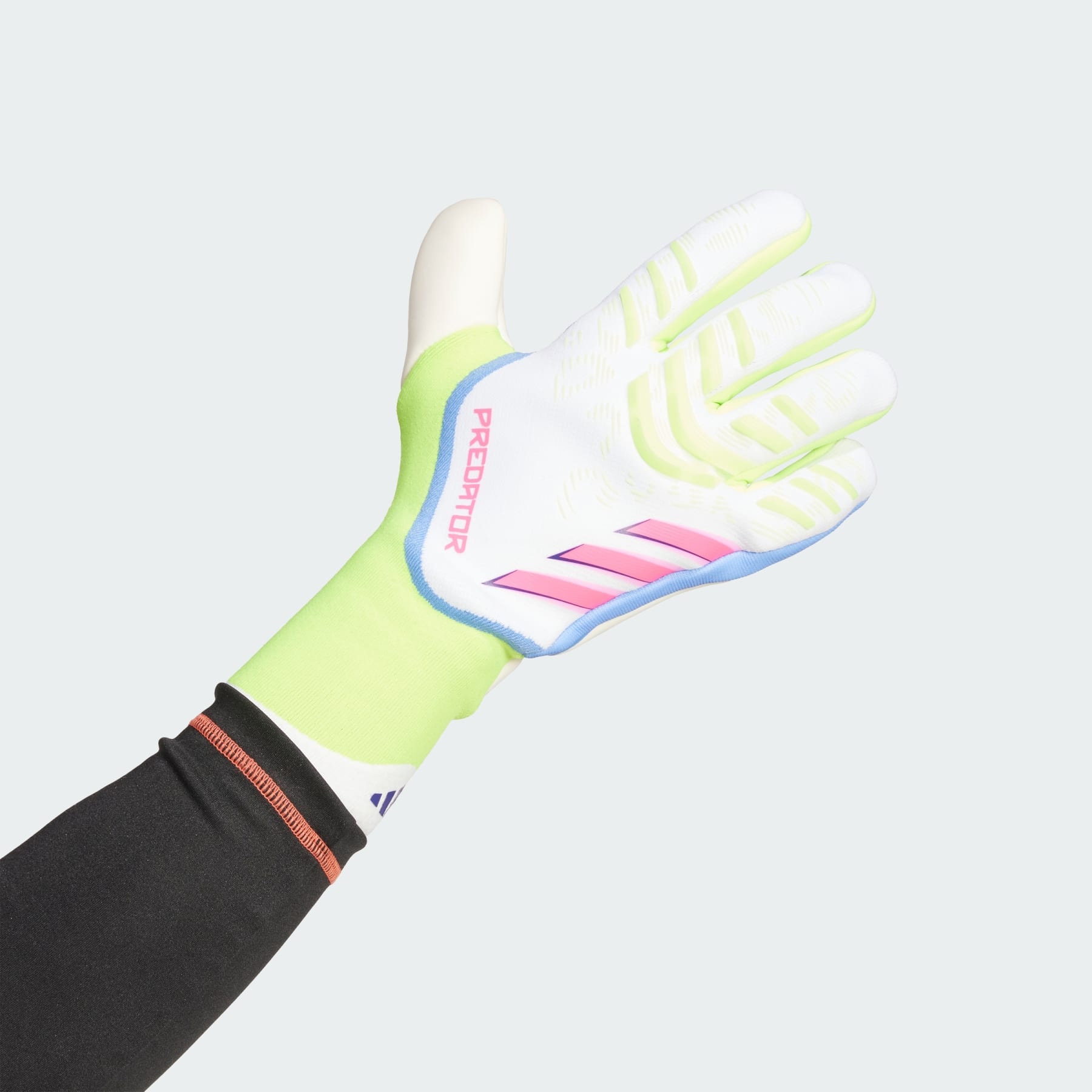 Predator Pro Goalkeeper Gloves - 4