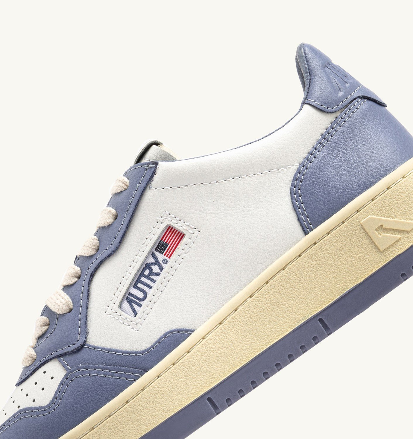 MEDALIST LOW SNEAKERS BICOLOR IN WHITE AND TEMPEST LEATHER - 6