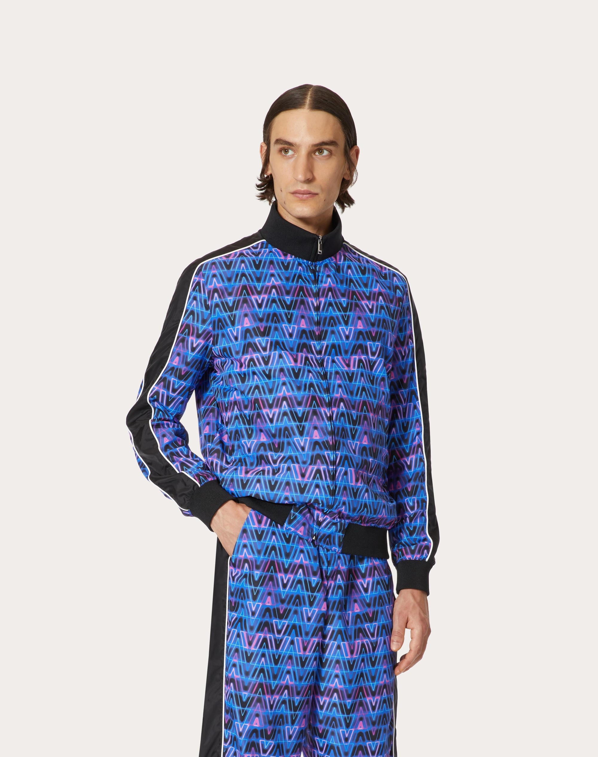 NYLON JACKET WITH V NEON OPTICAL PRINT - 3