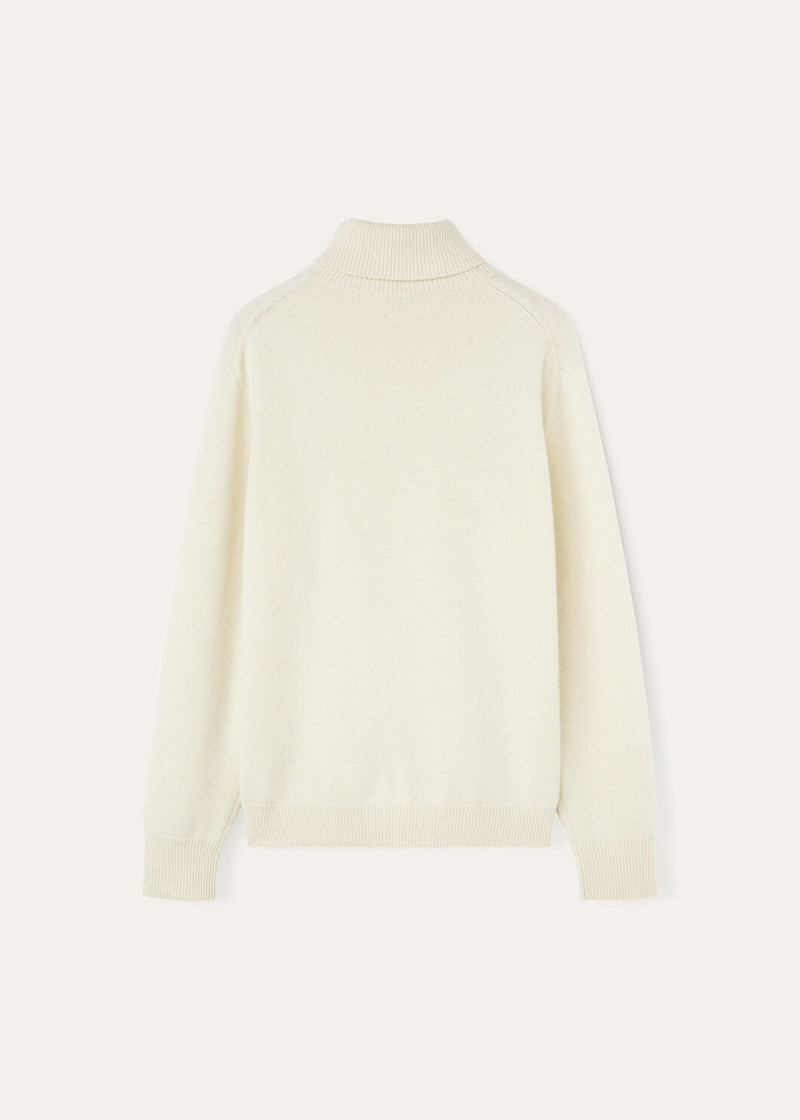 Loro Turtleneck 10