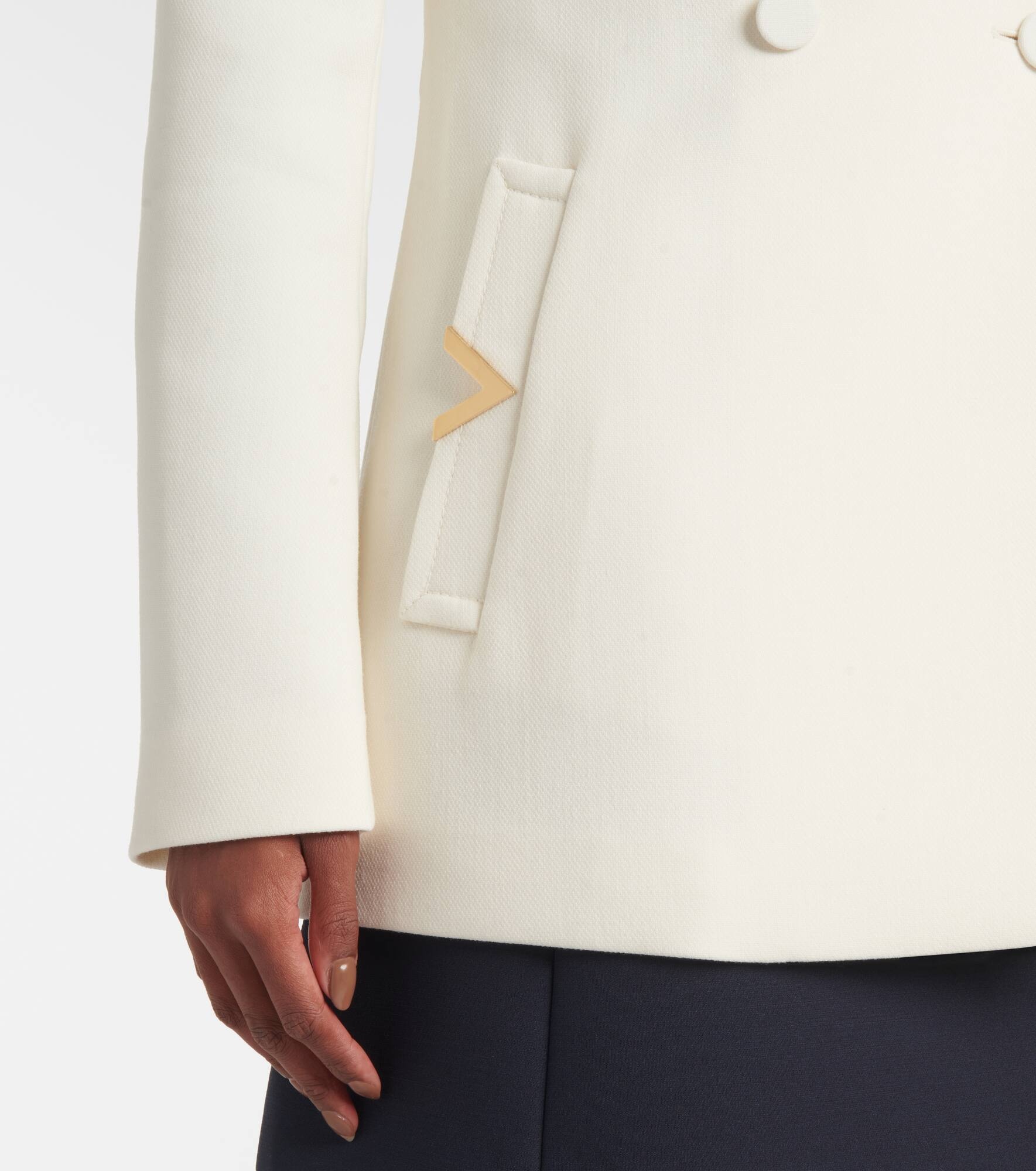 Wool-blend crêpe blazer - 4