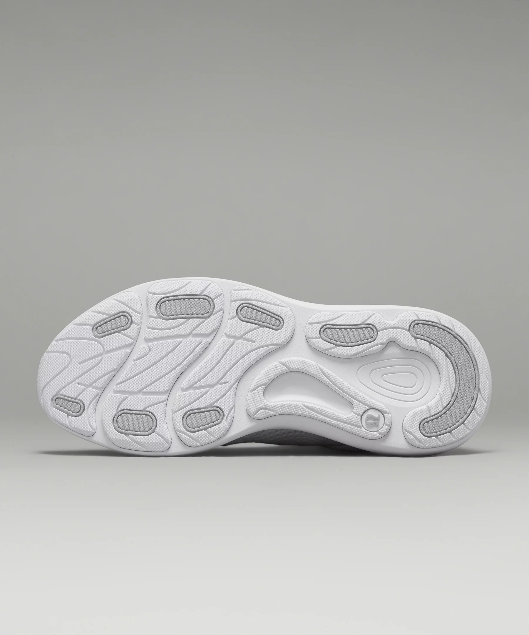 chargefeel 2 Mid Women's Workout Shoe - 9